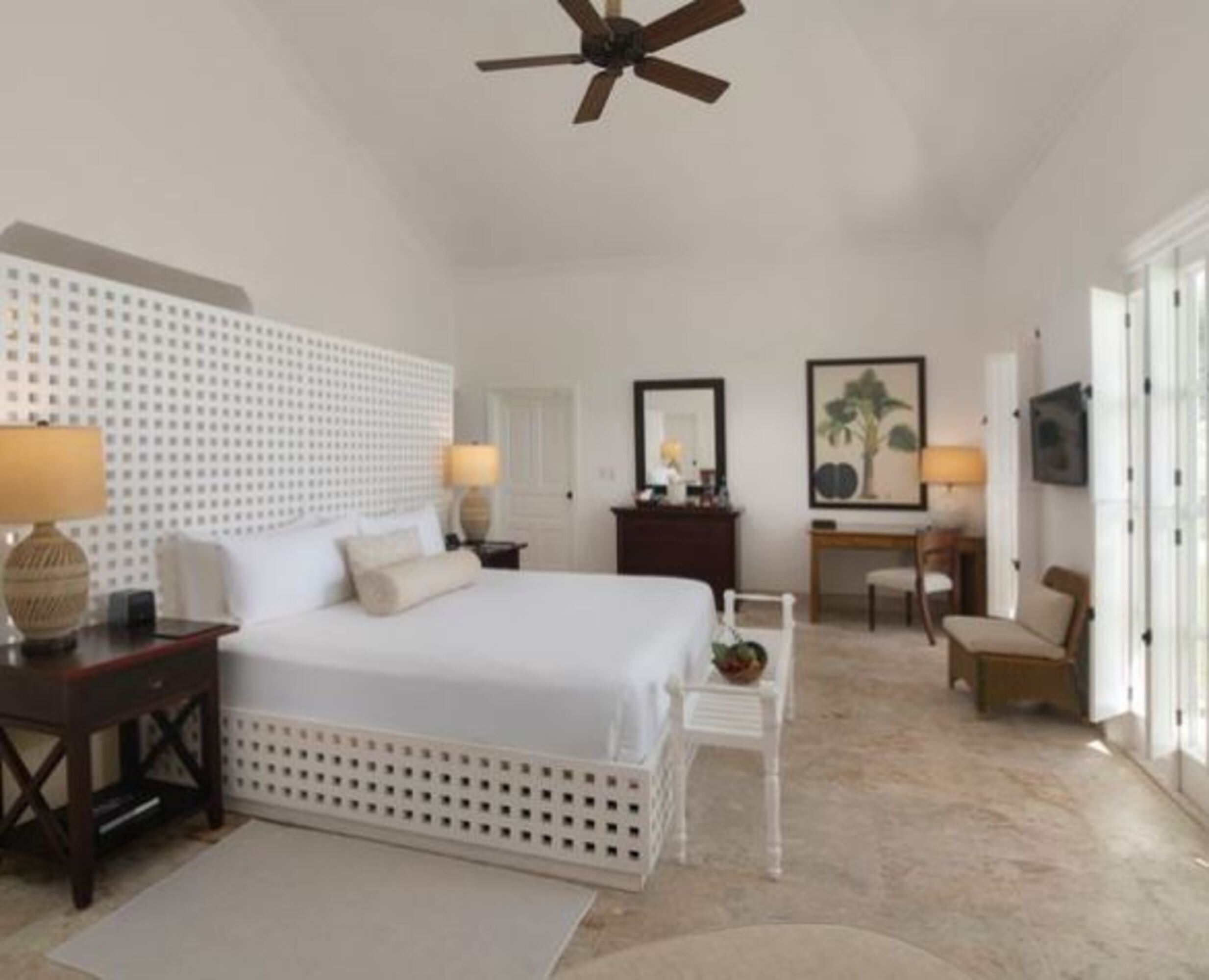 Suite Beach Front Two Bedrooms