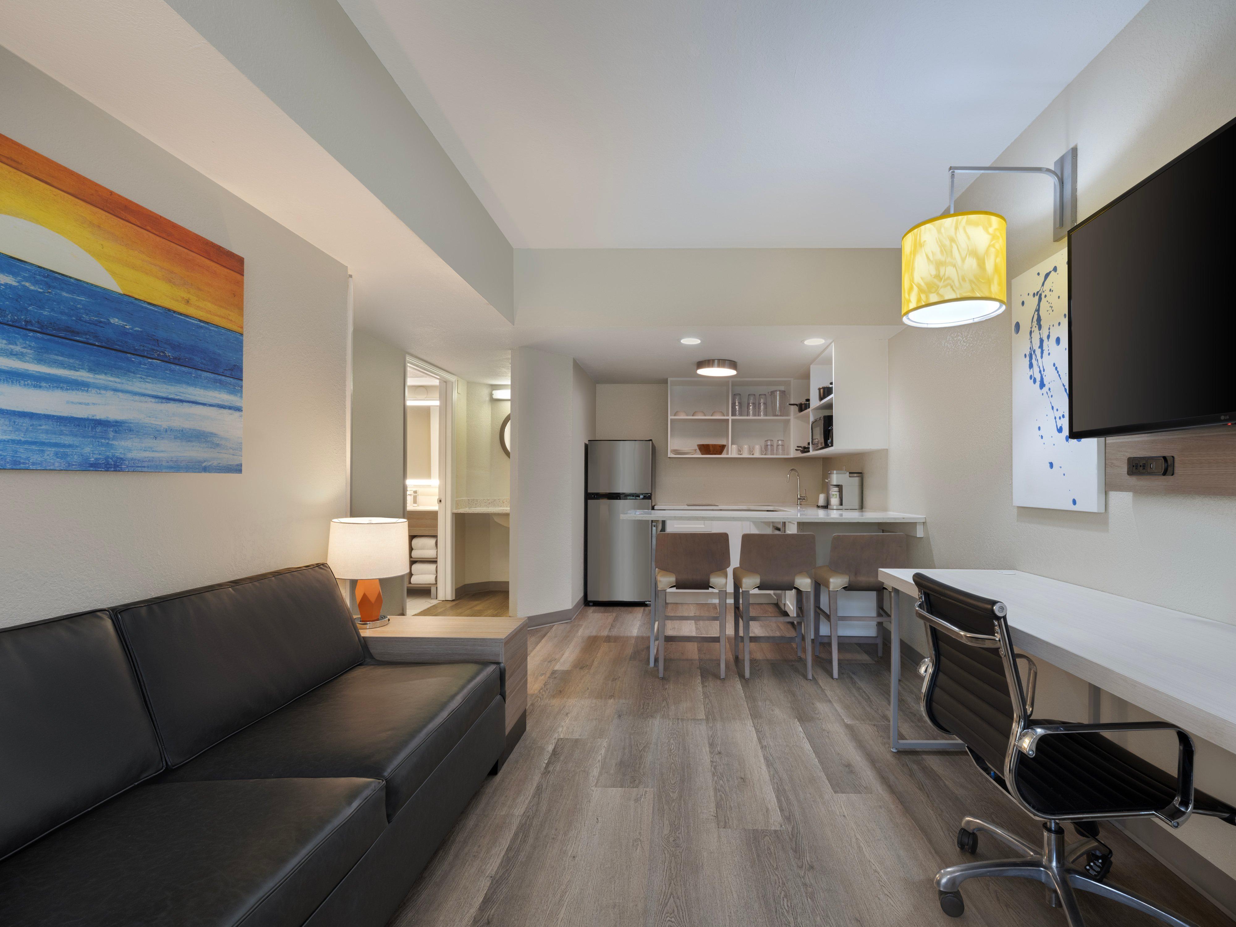 Suite with Kitchenette