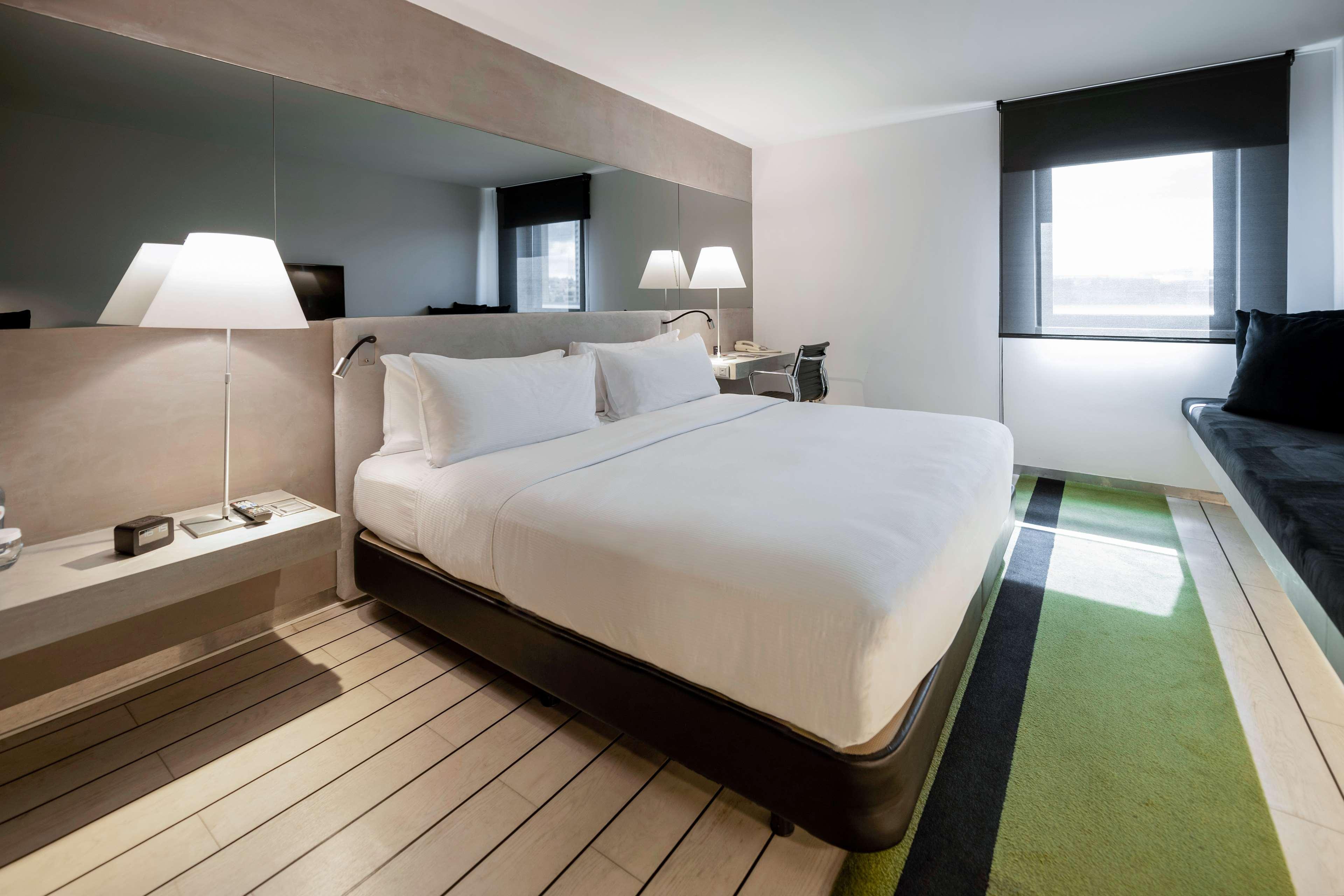 Double Guest Room King Bed