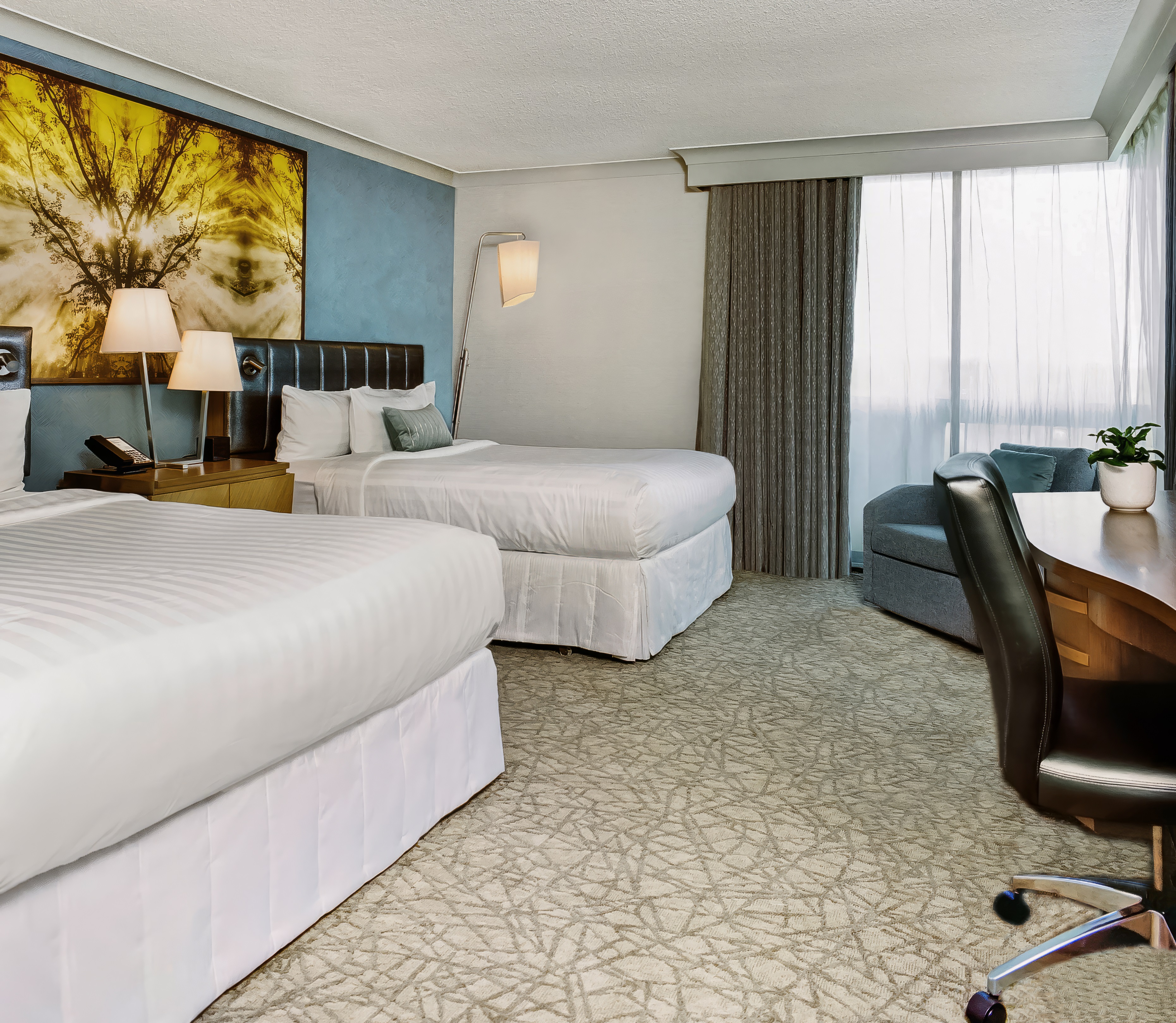 Quadruple Two Queen Beds