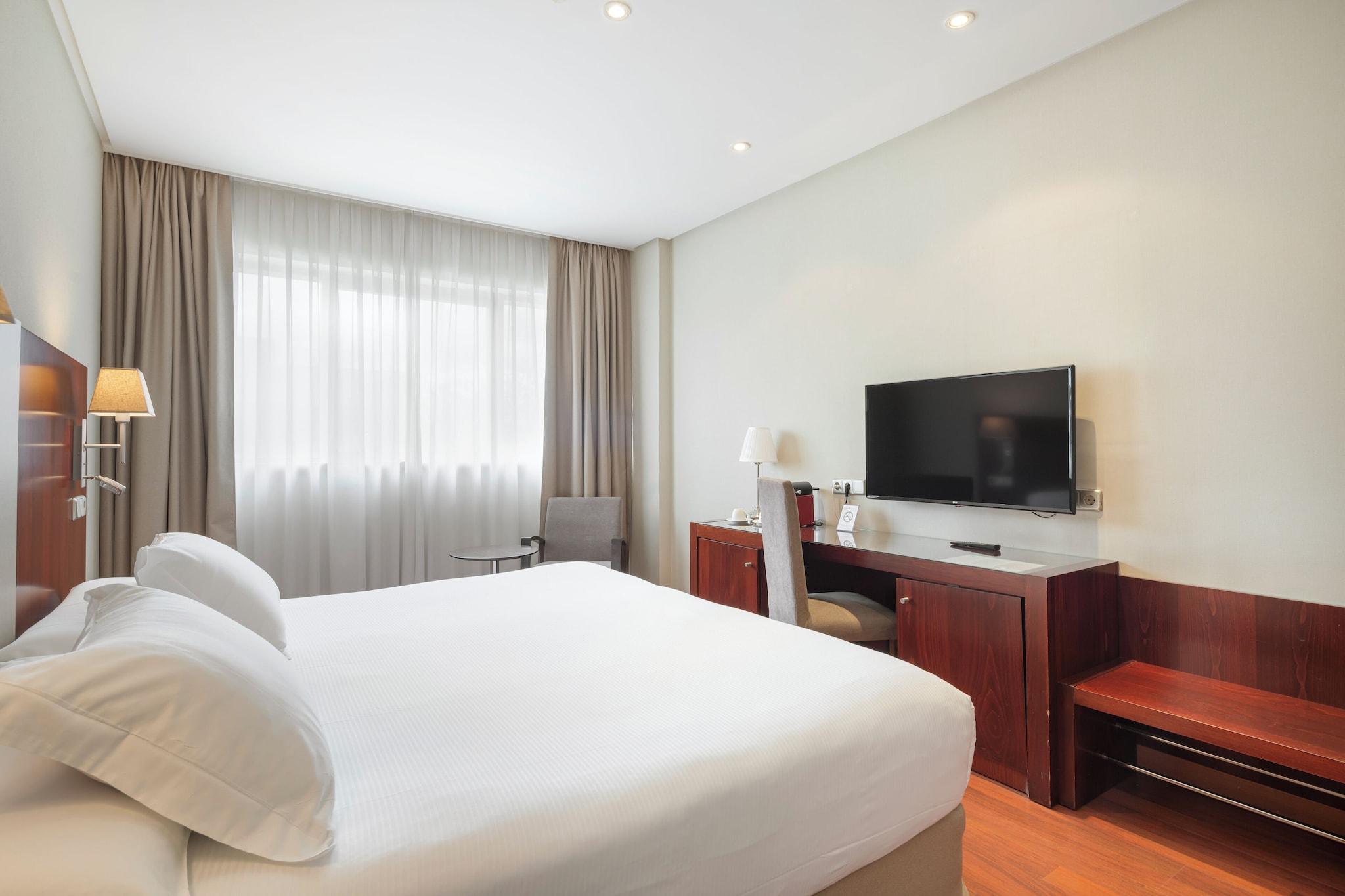 Double Superior King Bed