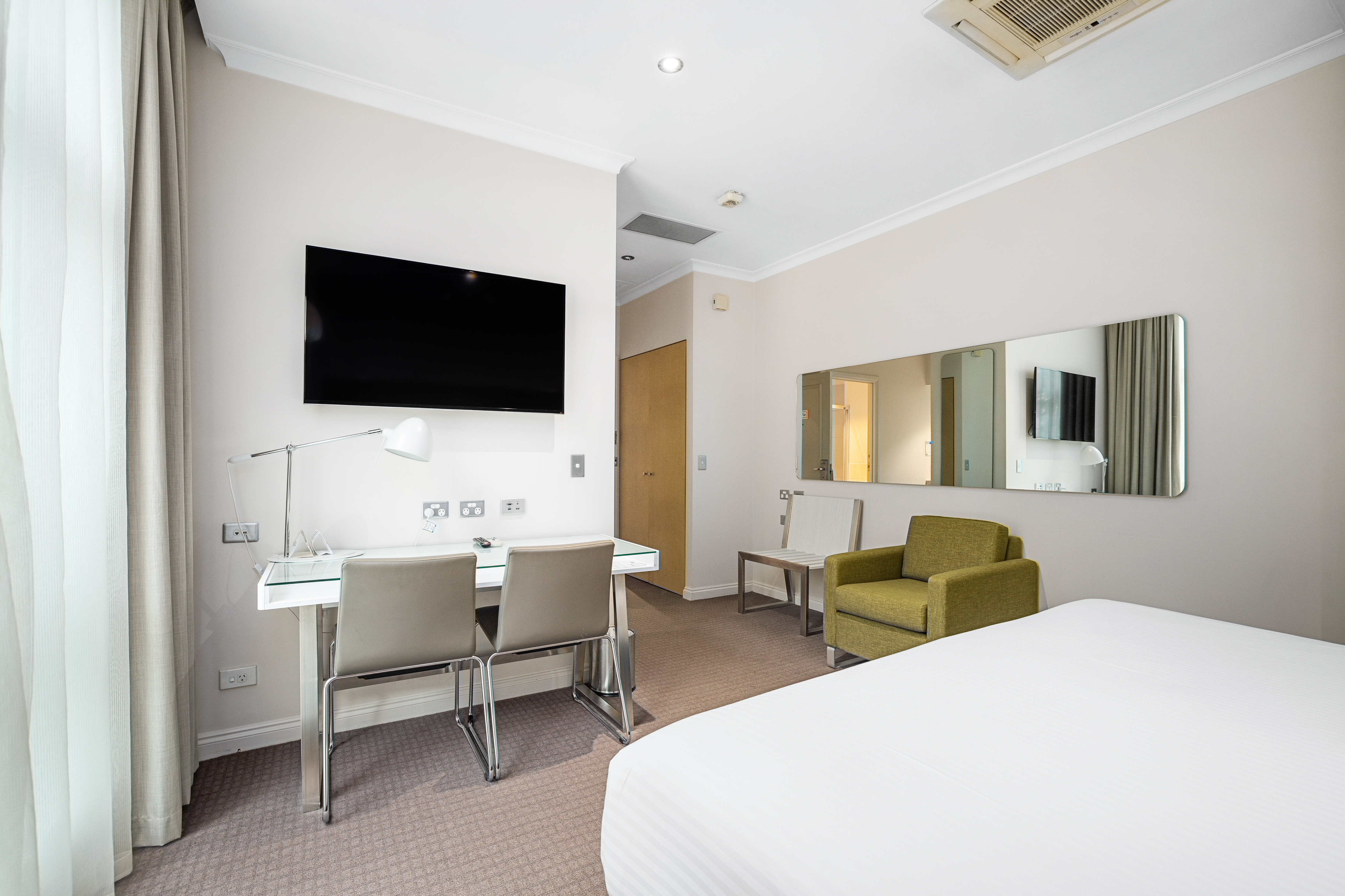 Double Queen Size Bed