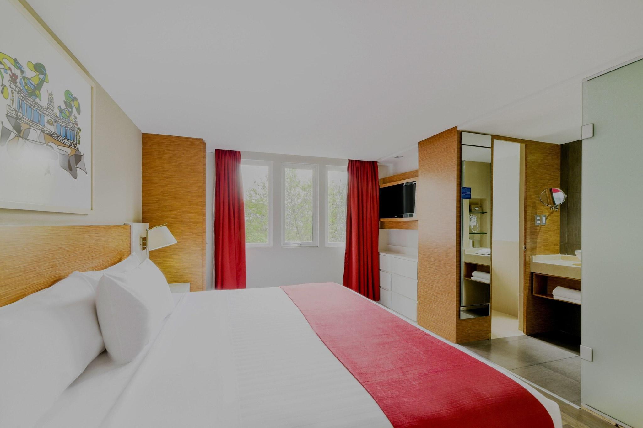 Double King Size Bed