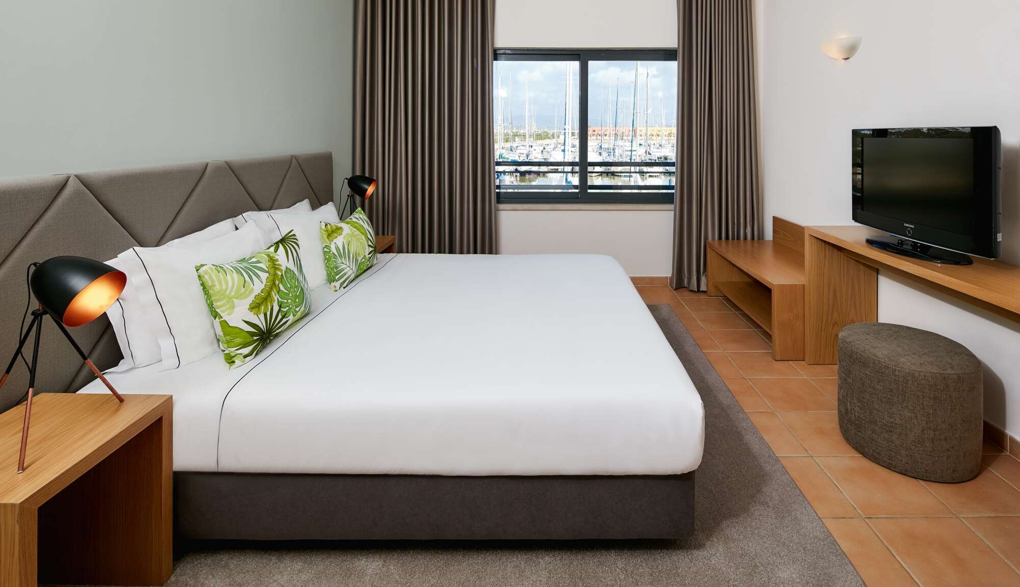 Apartment with Terrace