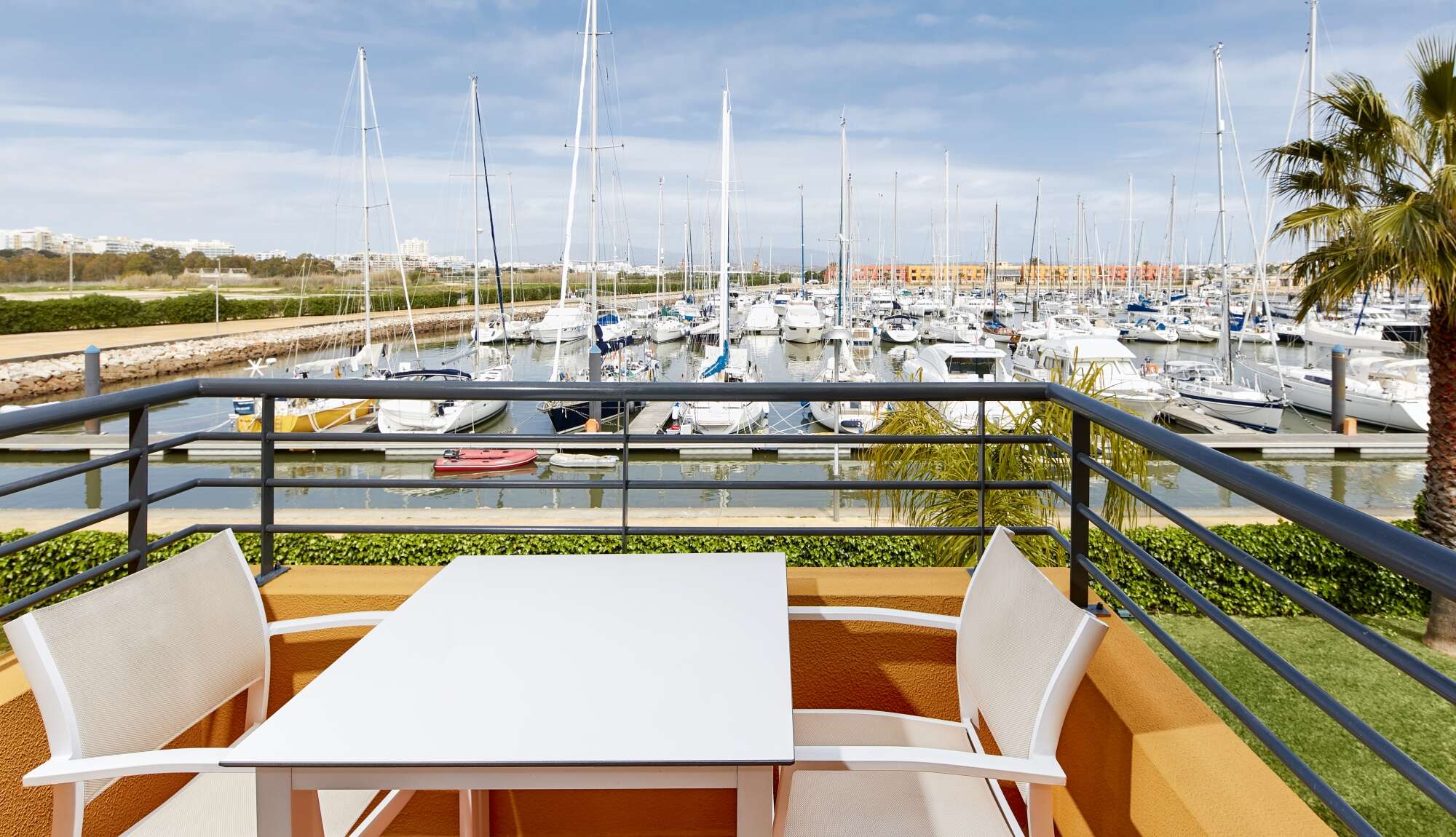 Apartment Capacity 1