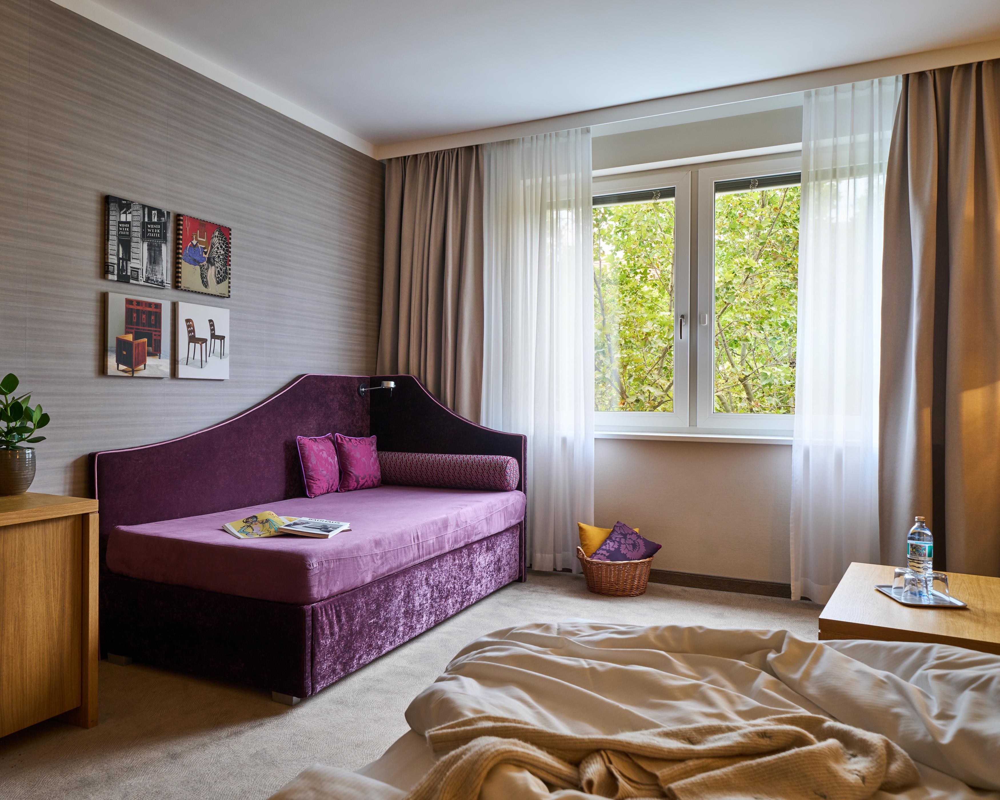 Double Capacity 4 One Bedroom