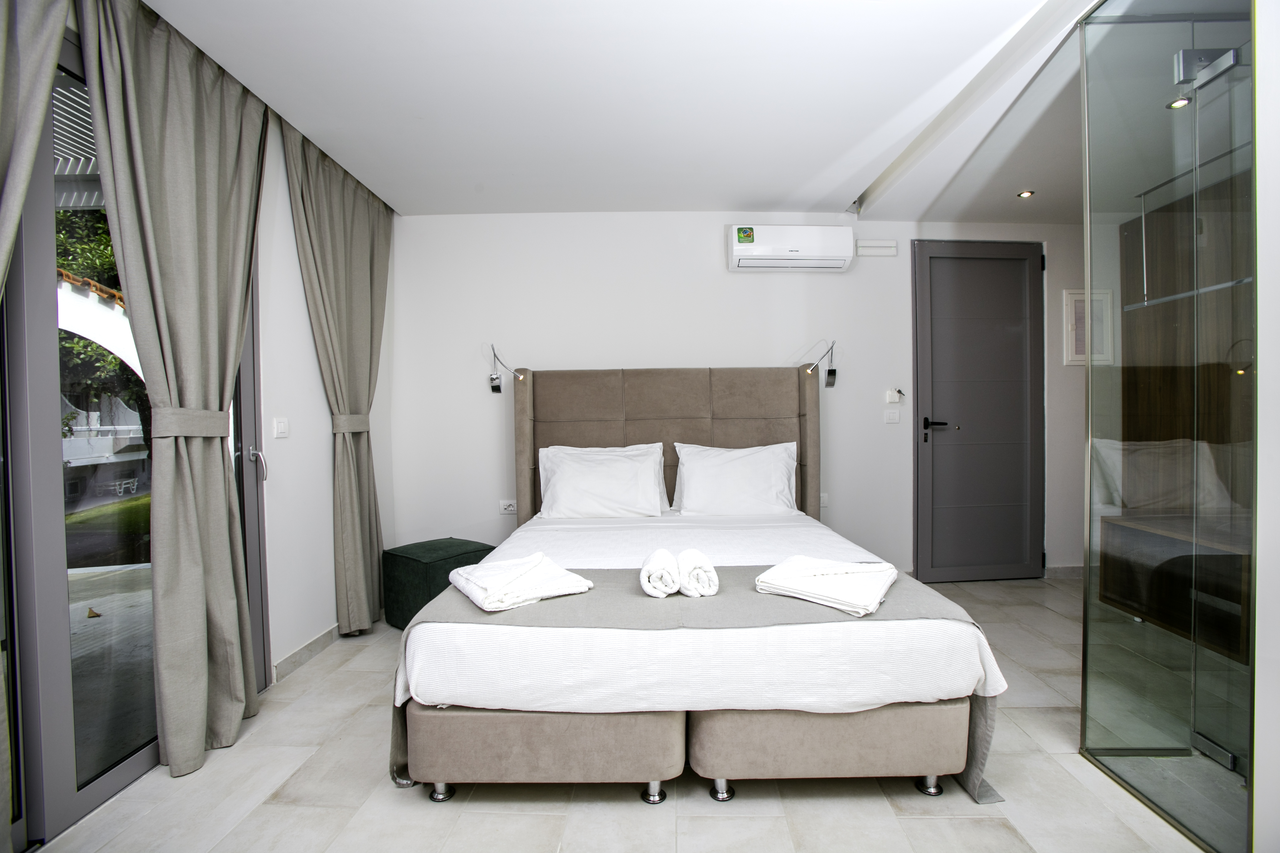 Double or Twin Superior