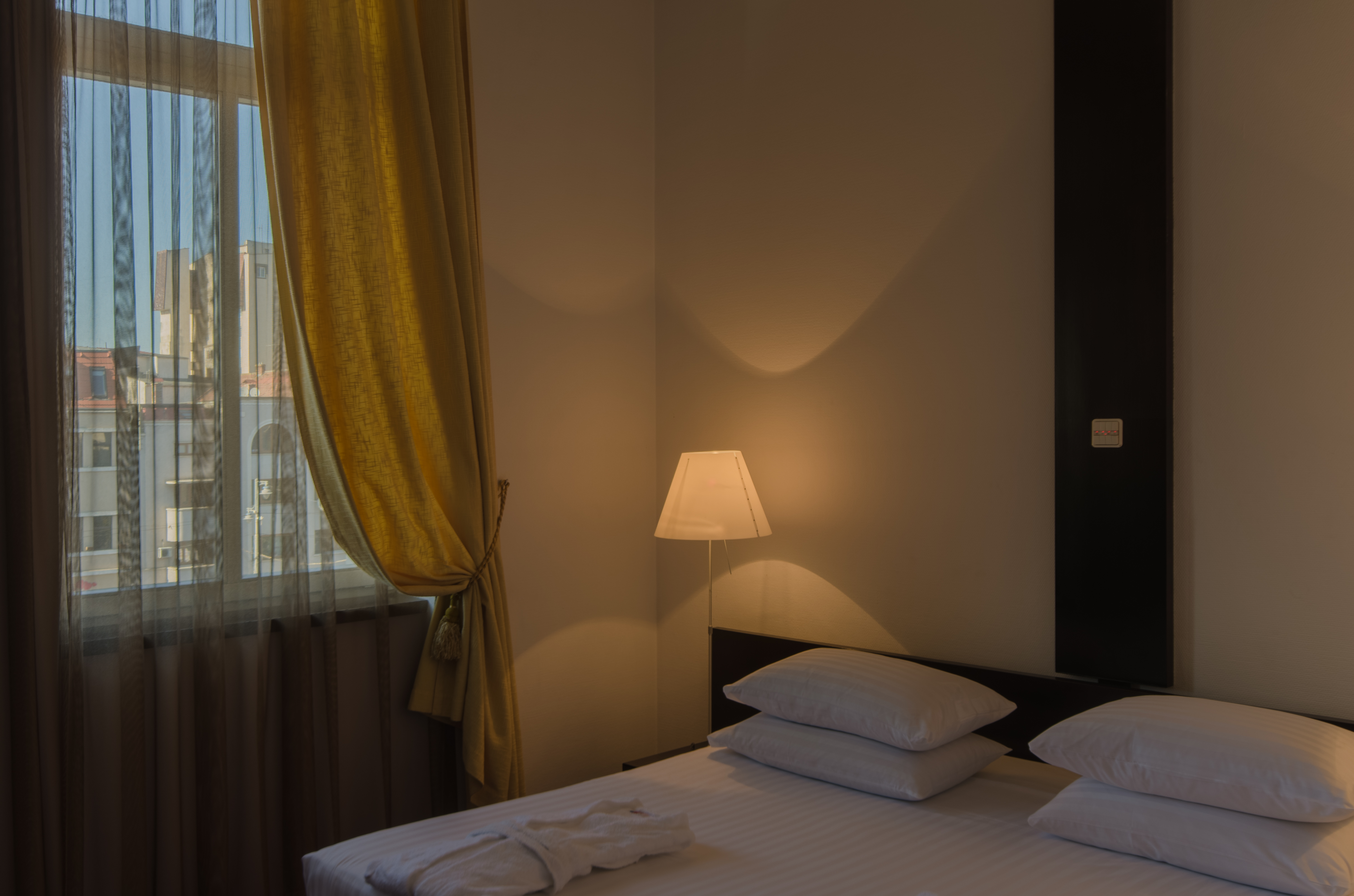 Double Accessible King Size Bed