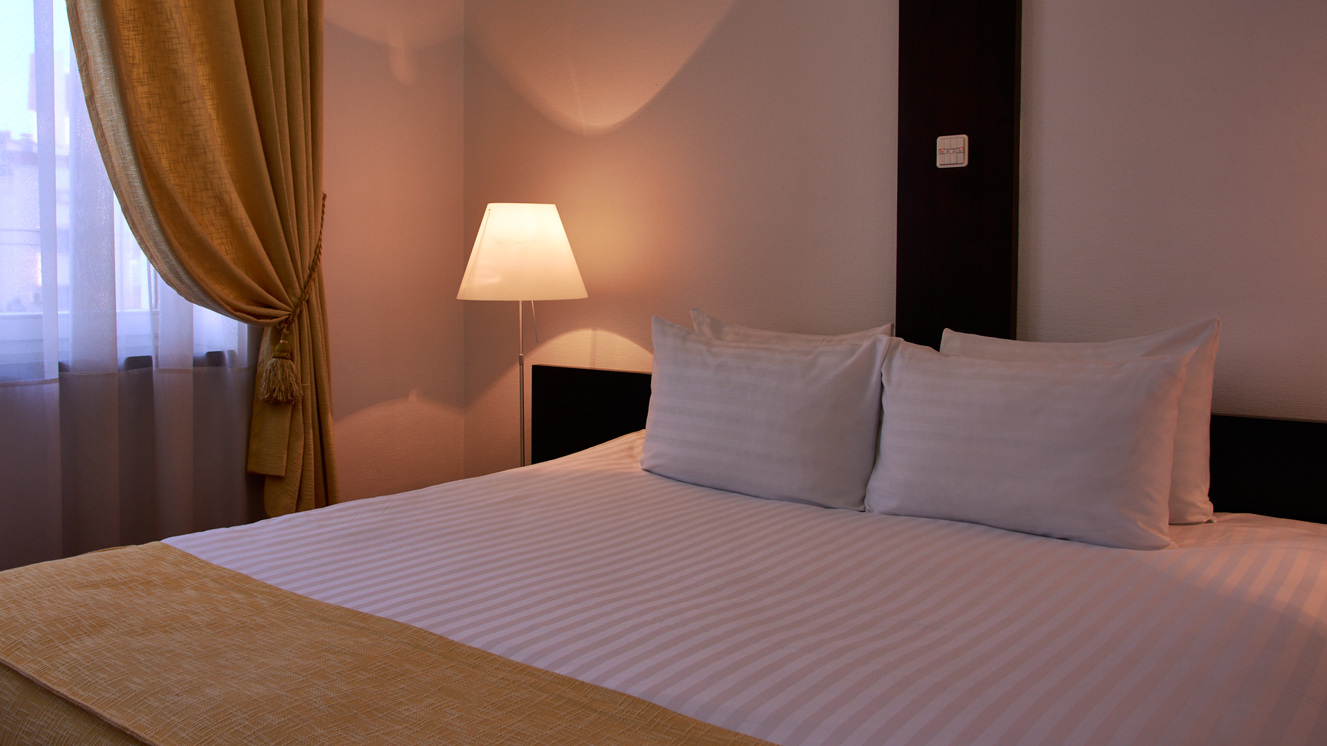 Double Superior City View