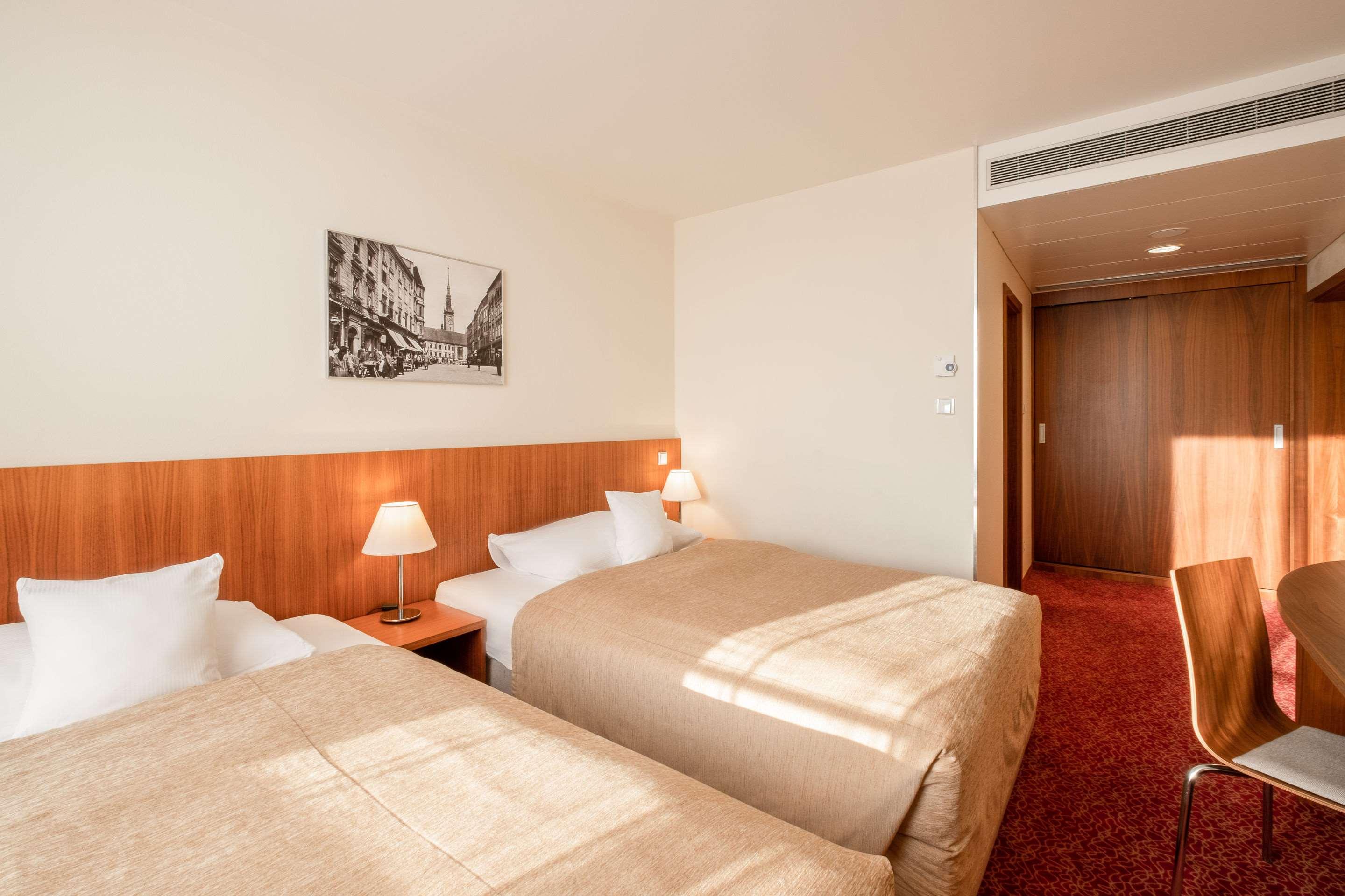 Suite Two Queen Beds