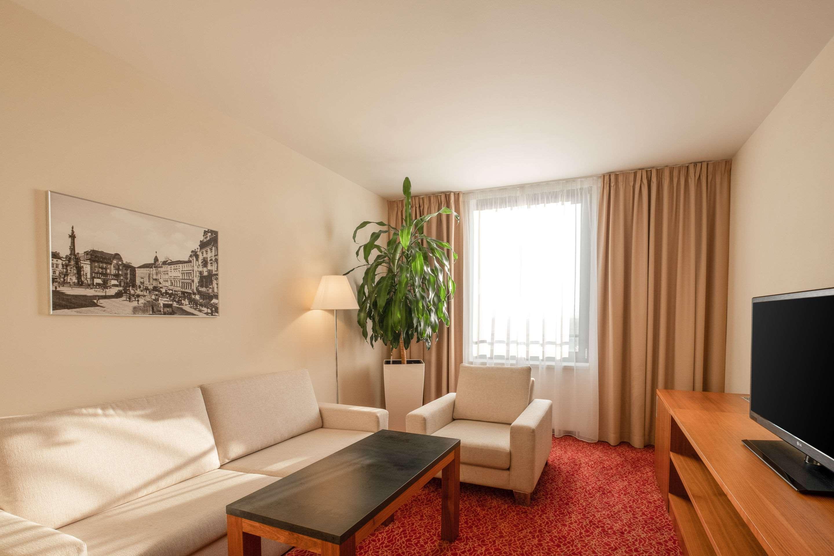 Suite Two Queen Beds