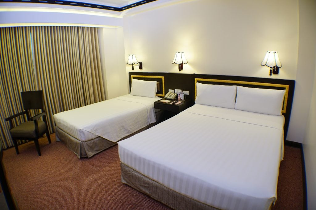 Double or Twin Standard