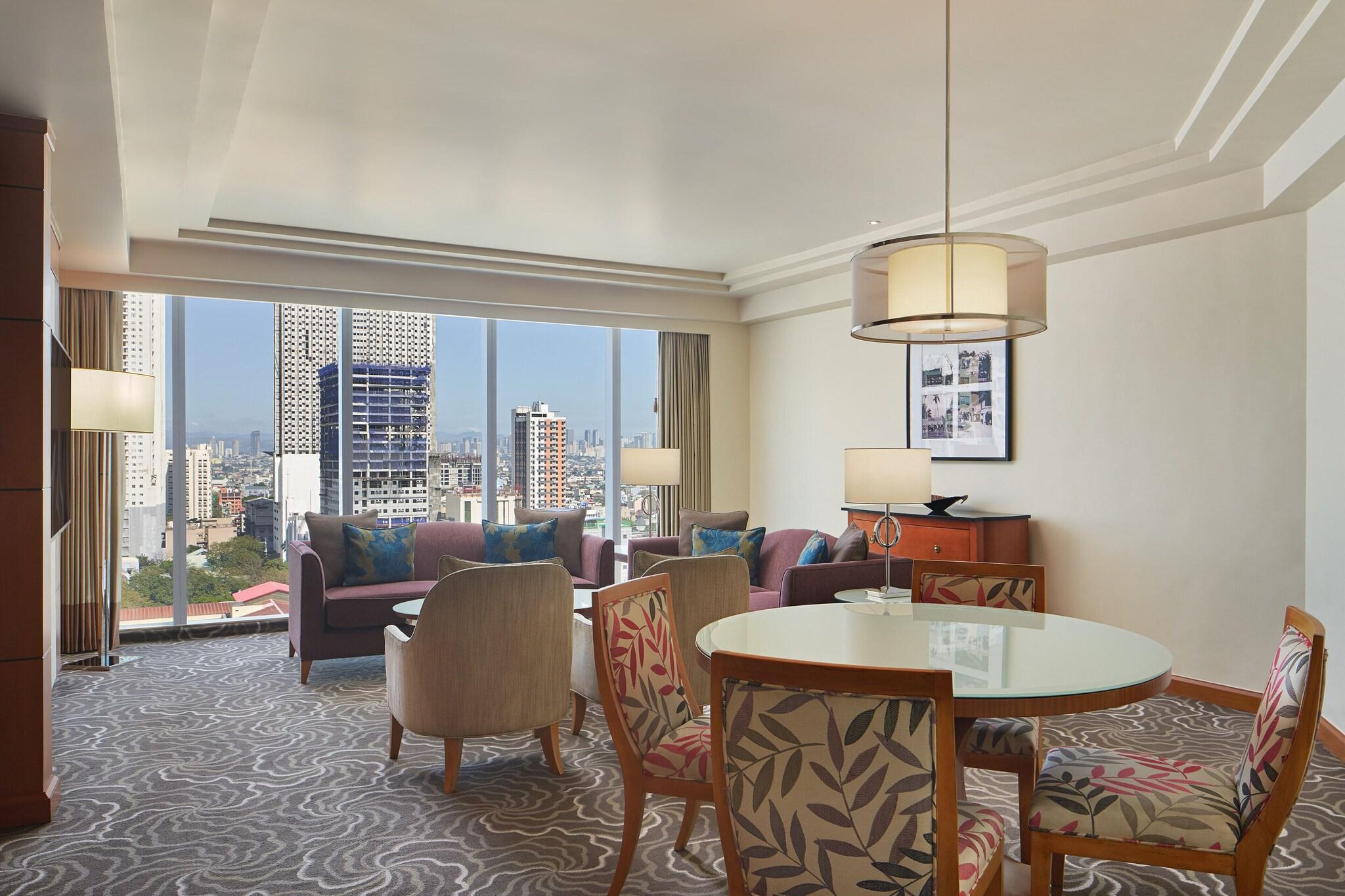 Suite King Bed One Bedroom 