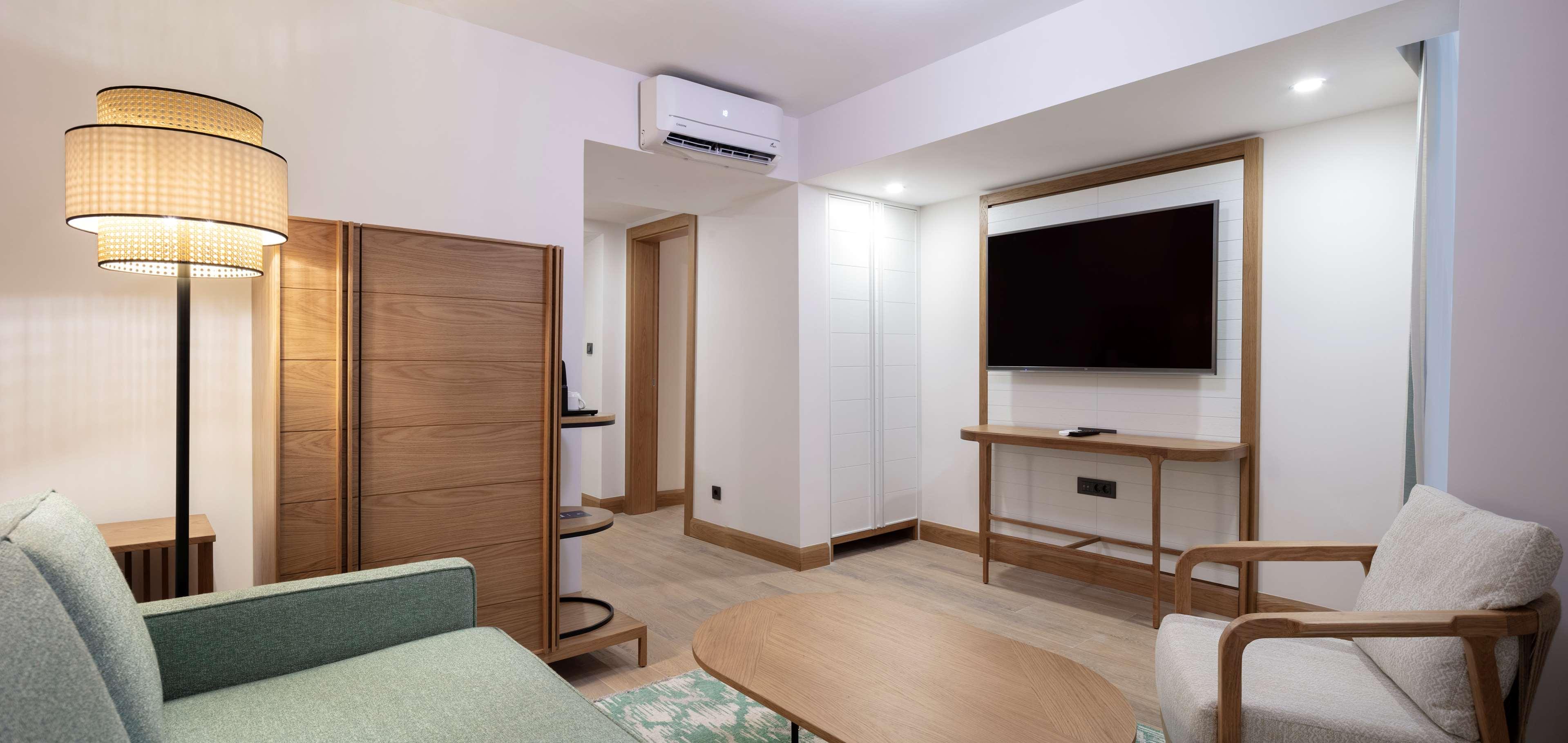 Suite Deluxe One Bedroom