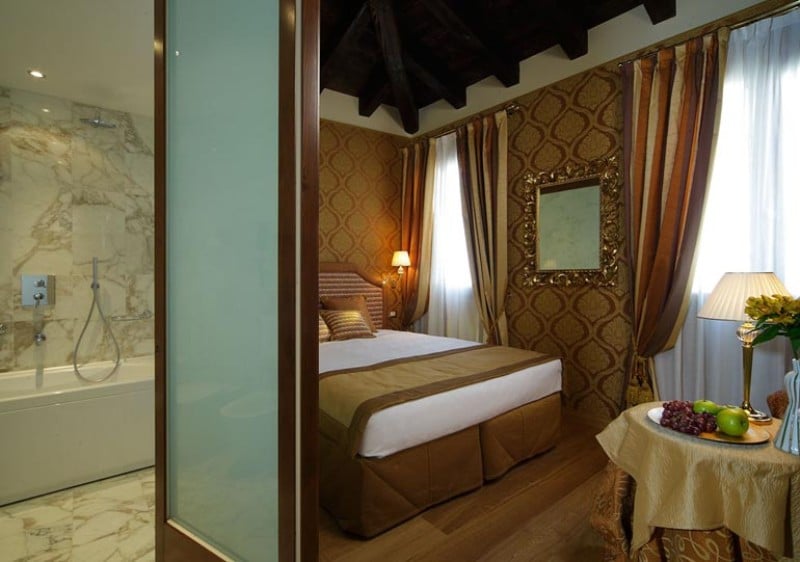 Double or Twin Run of House