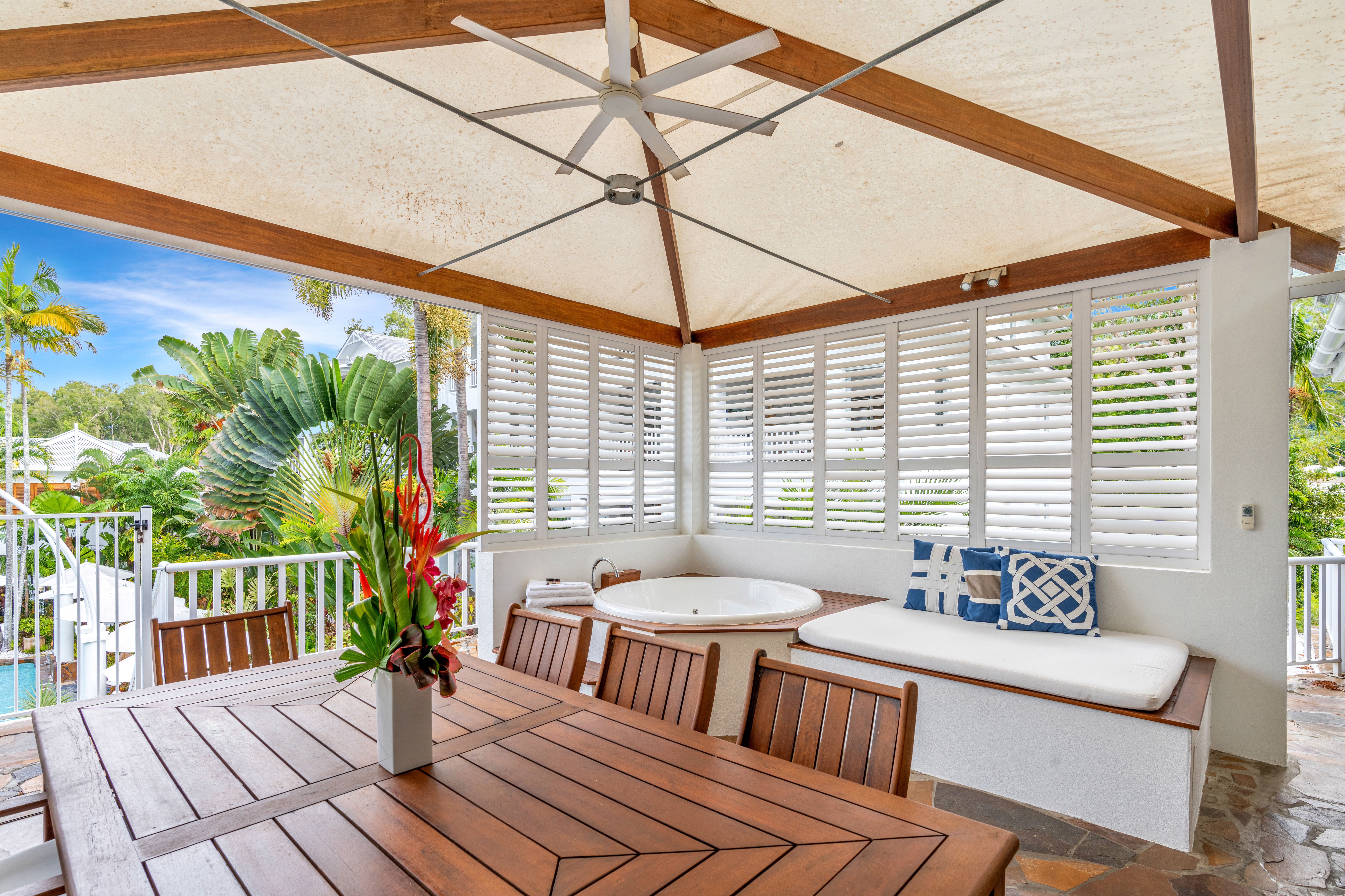 Villa Four Bedrooms with Private Pool