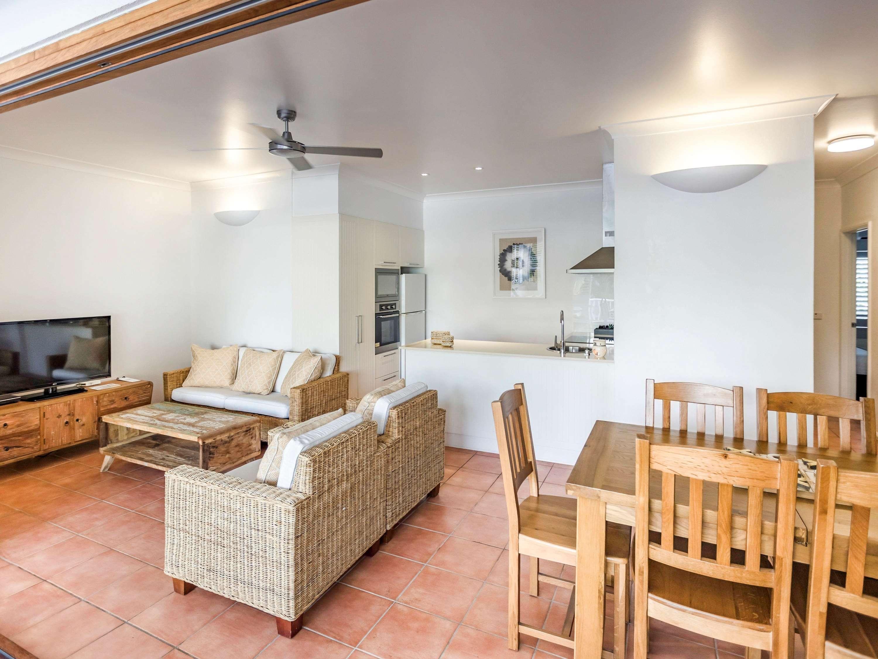 Villa Four Bedrooms with Private Pool