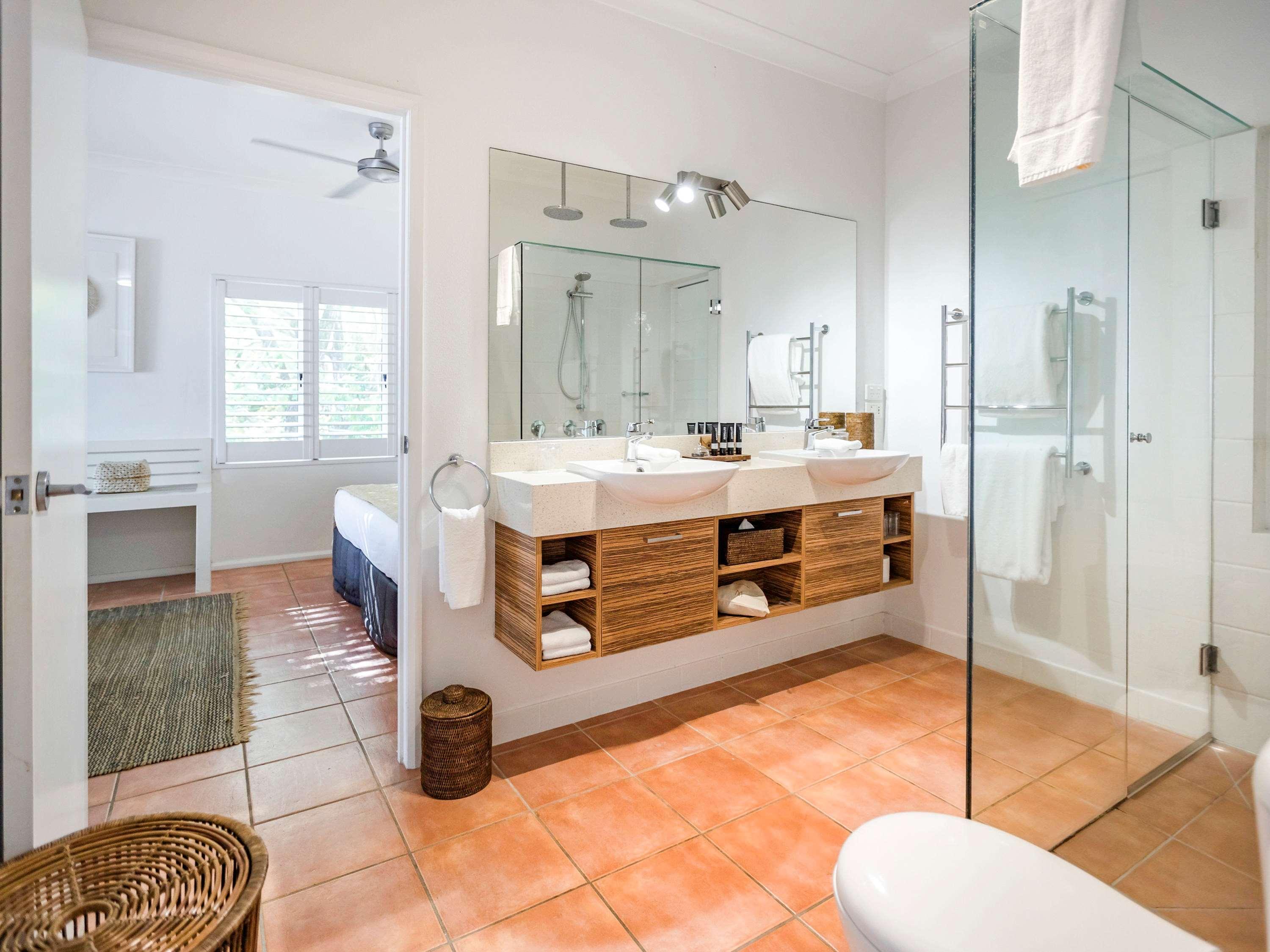 Villa Four Bedrooms with Private Pool