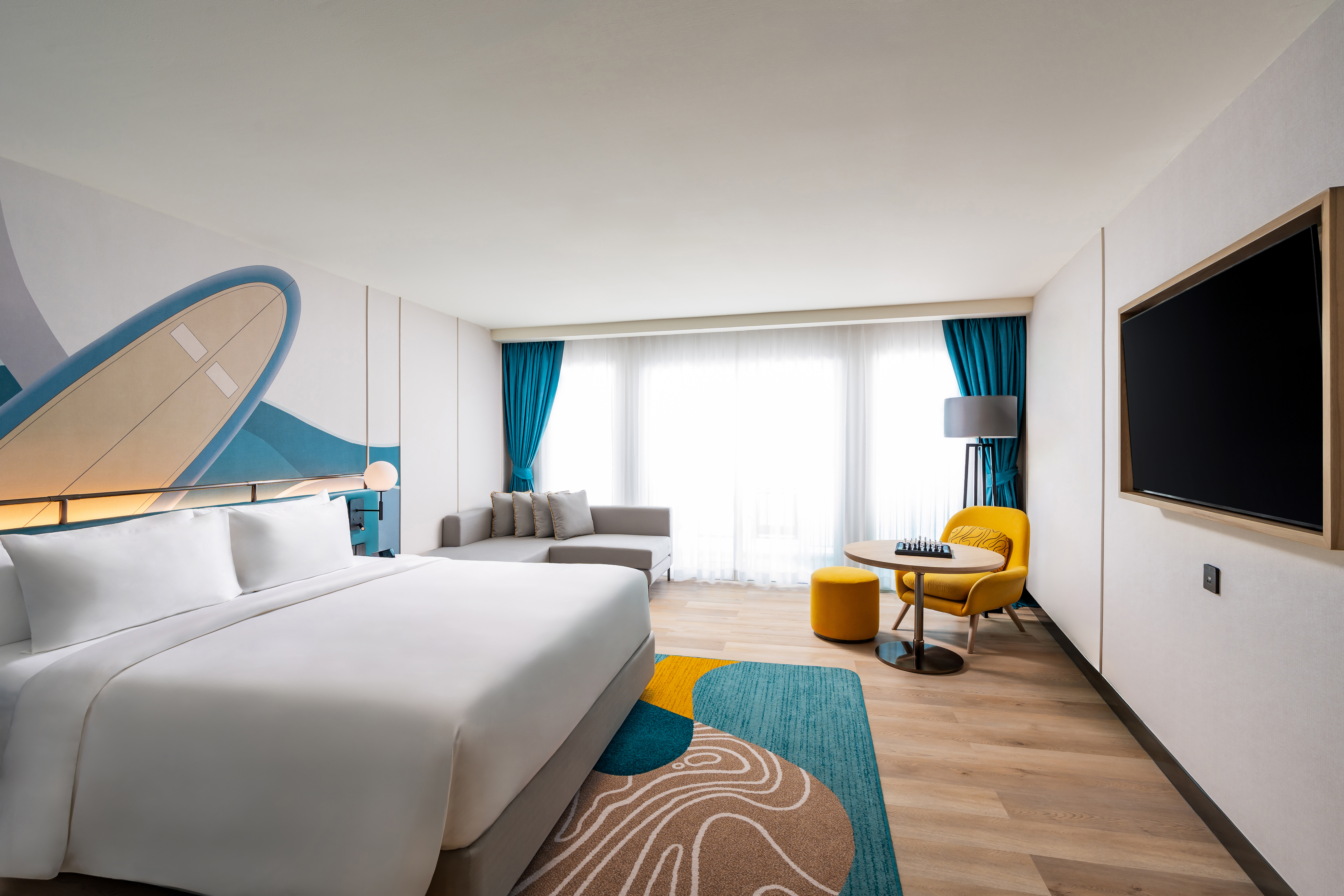 Double Deluxe King Bed