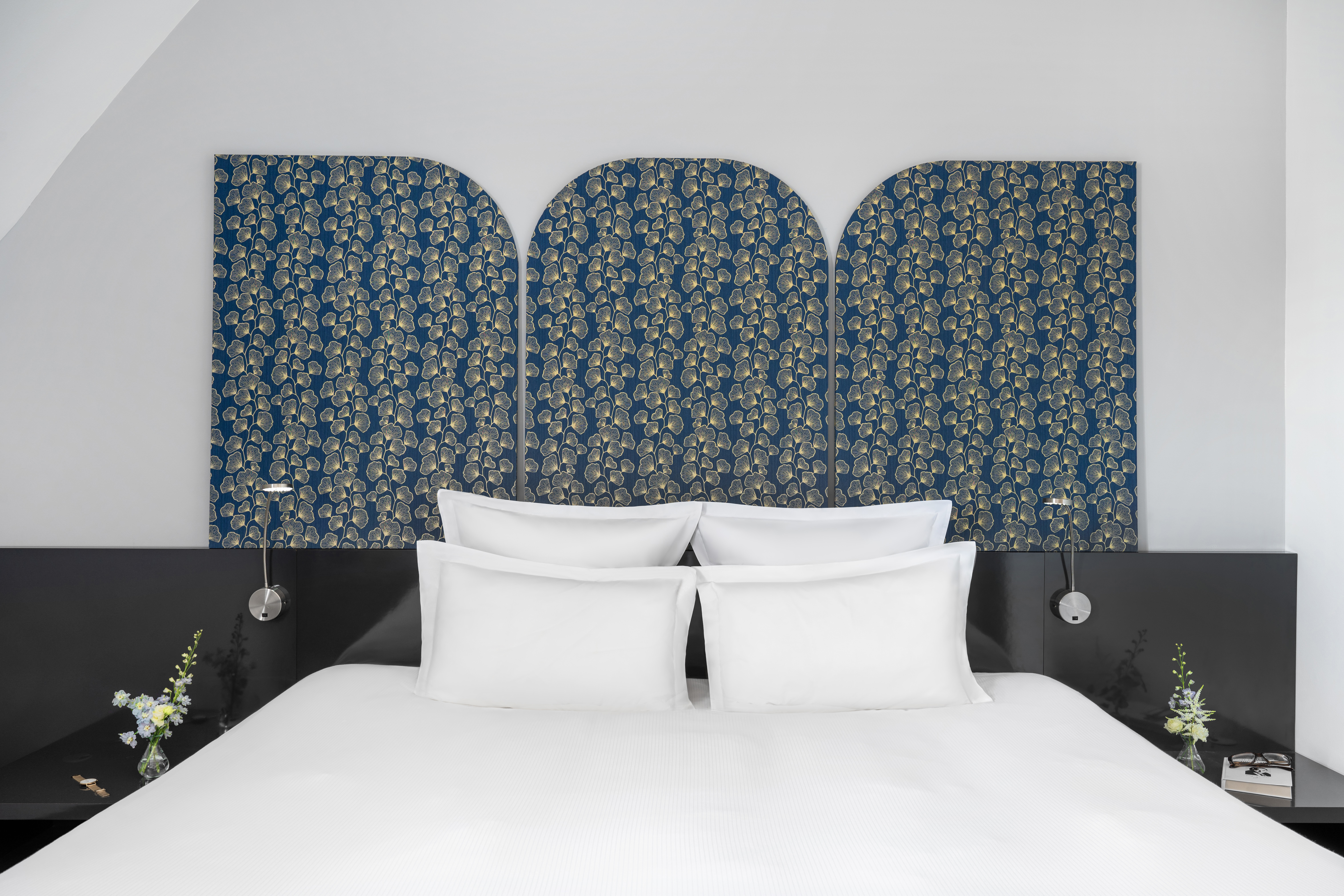 Double Classic Double Bed