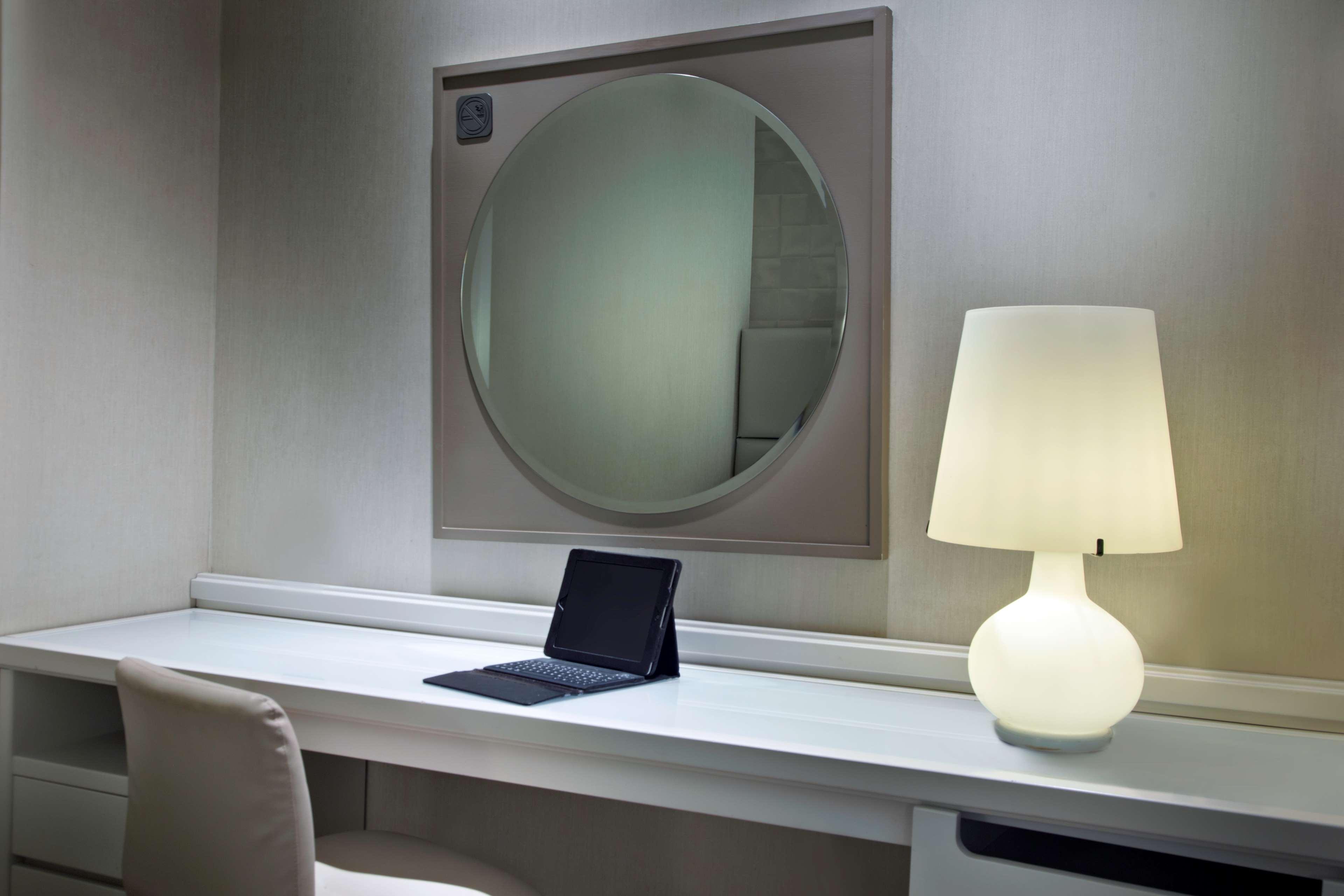 Double Queen Size Bed