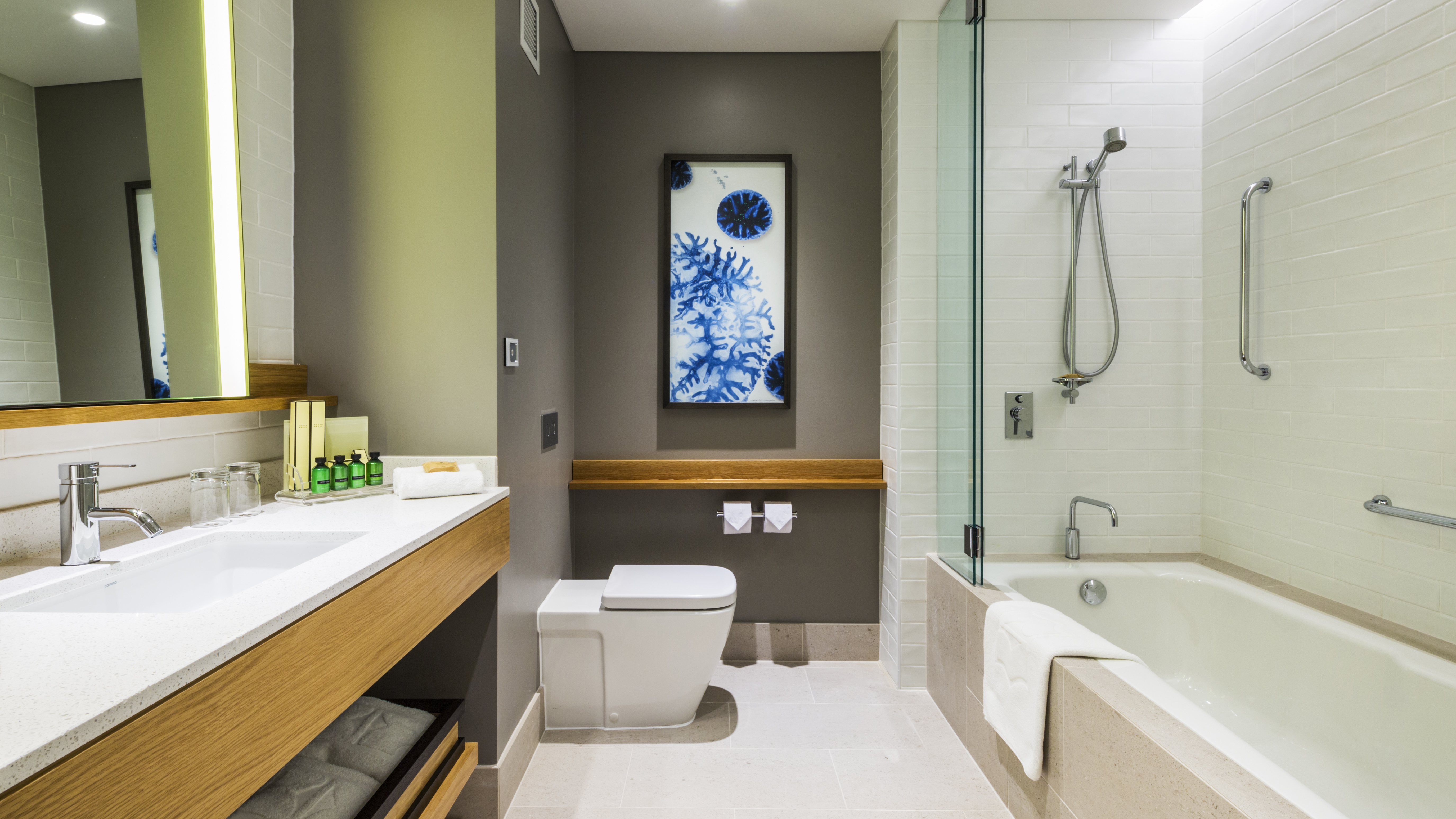 Double Executive King Bed