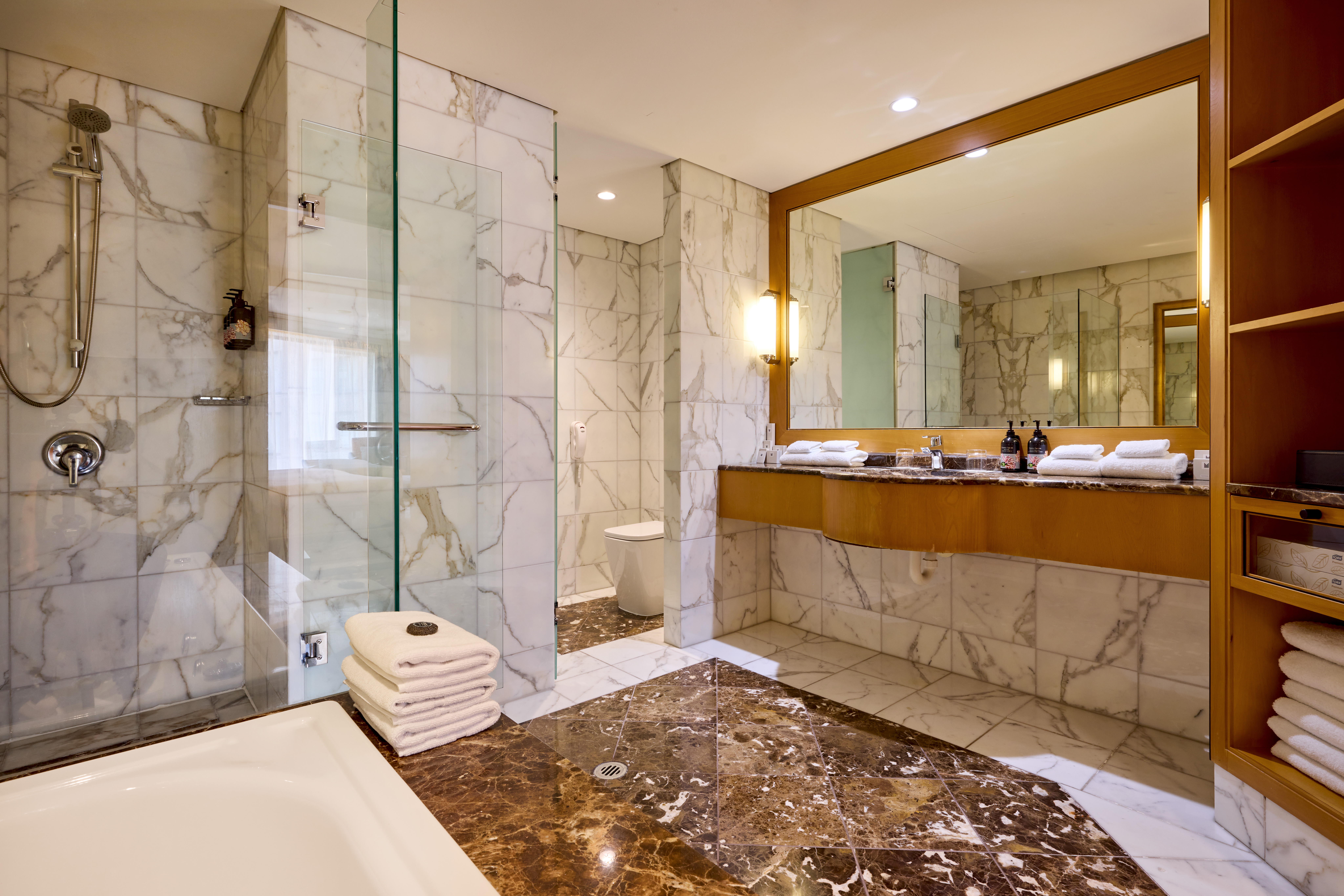 Junior Suite with Balcony