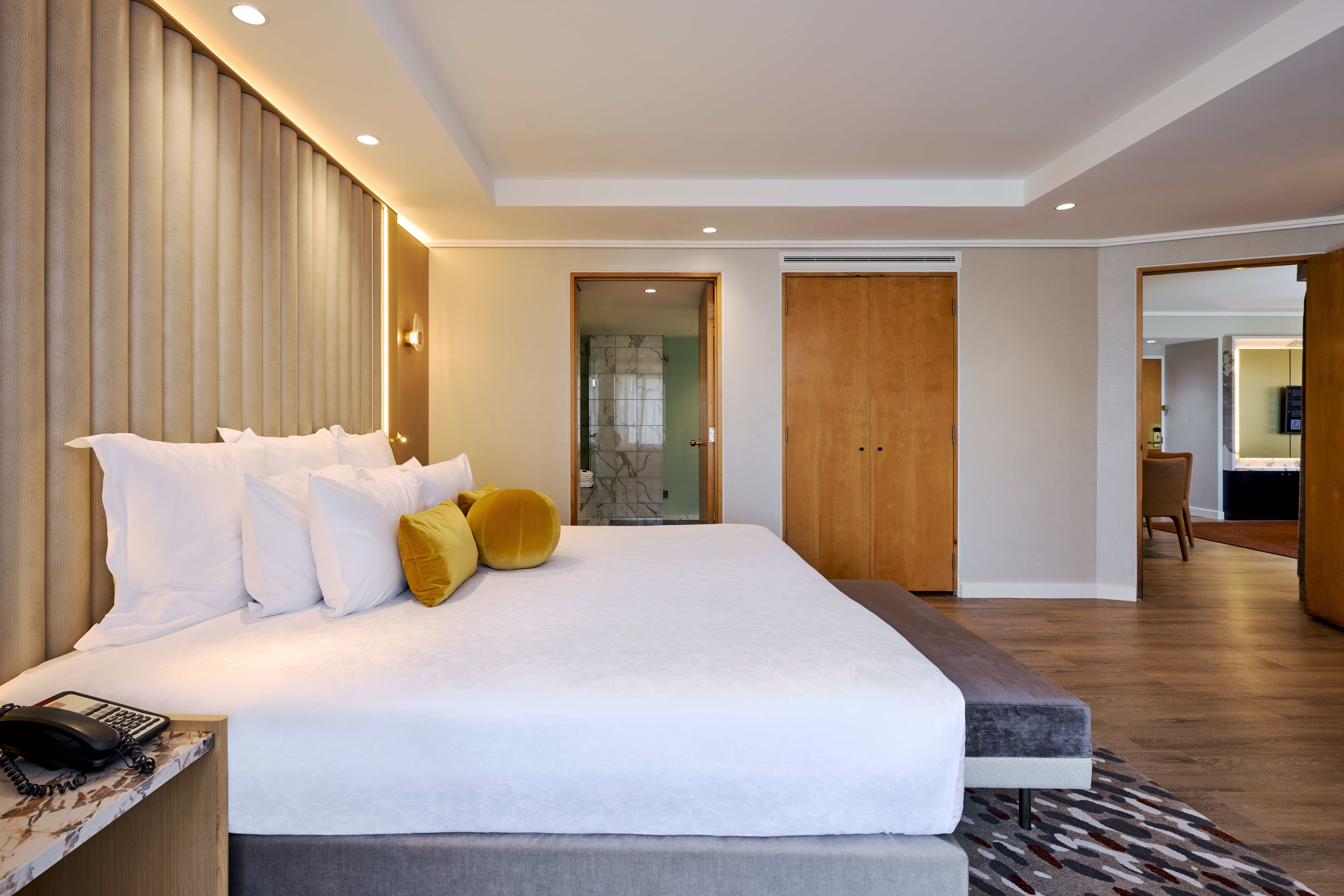 Junior Suite with Balcony