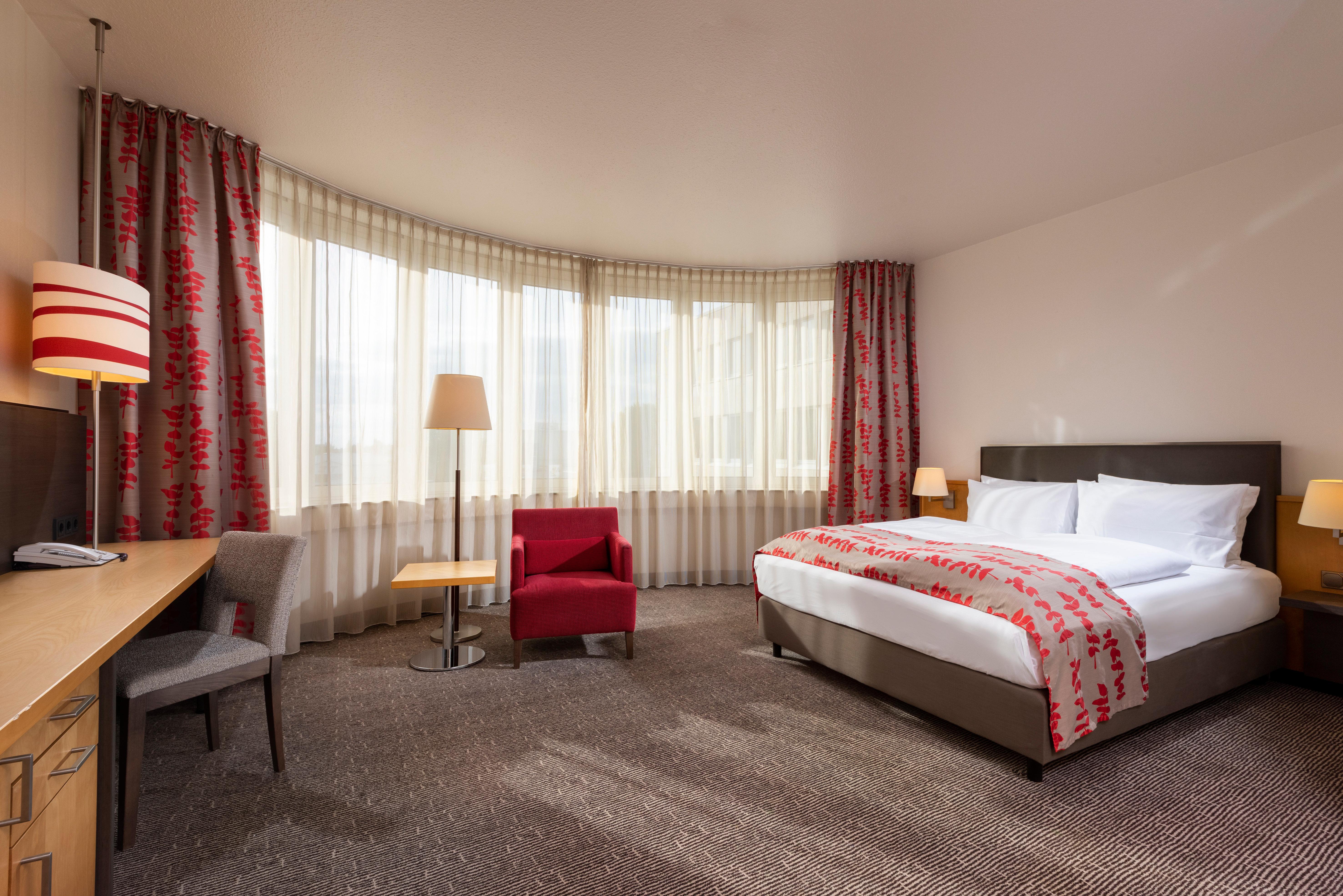 Double King Bed Non Smoking