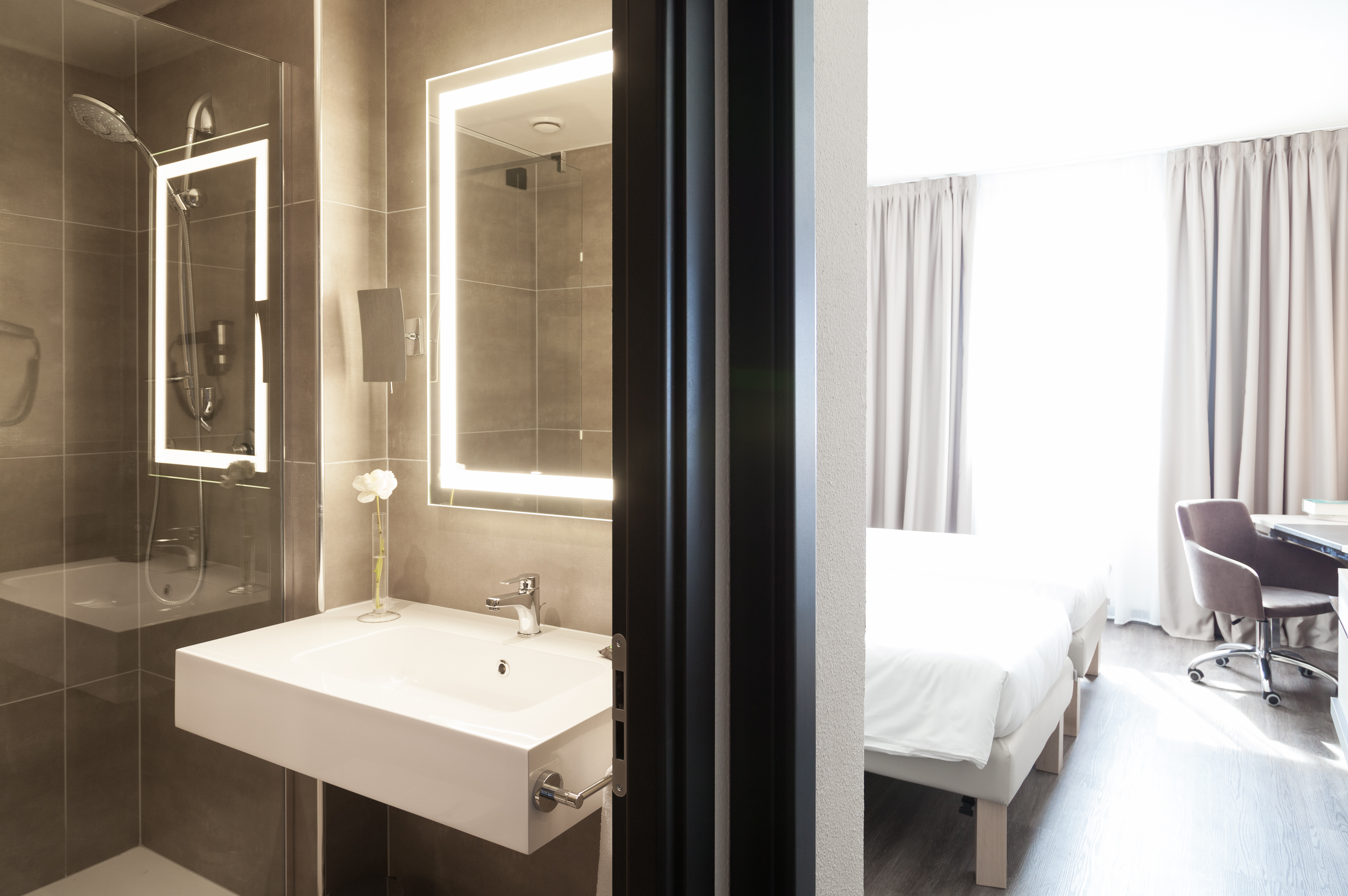 Double Superior with Double Bed