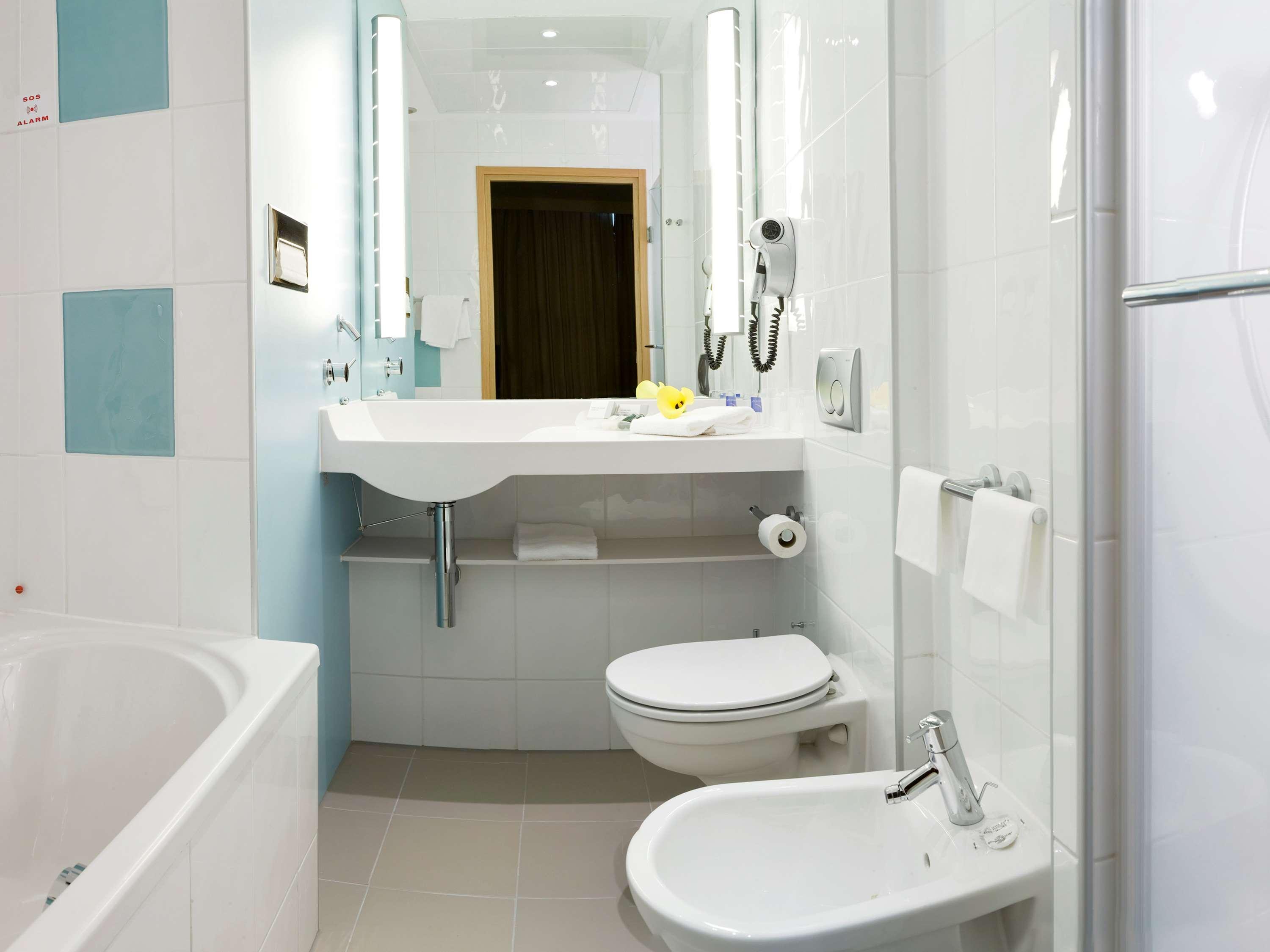 Double Executive King Bed