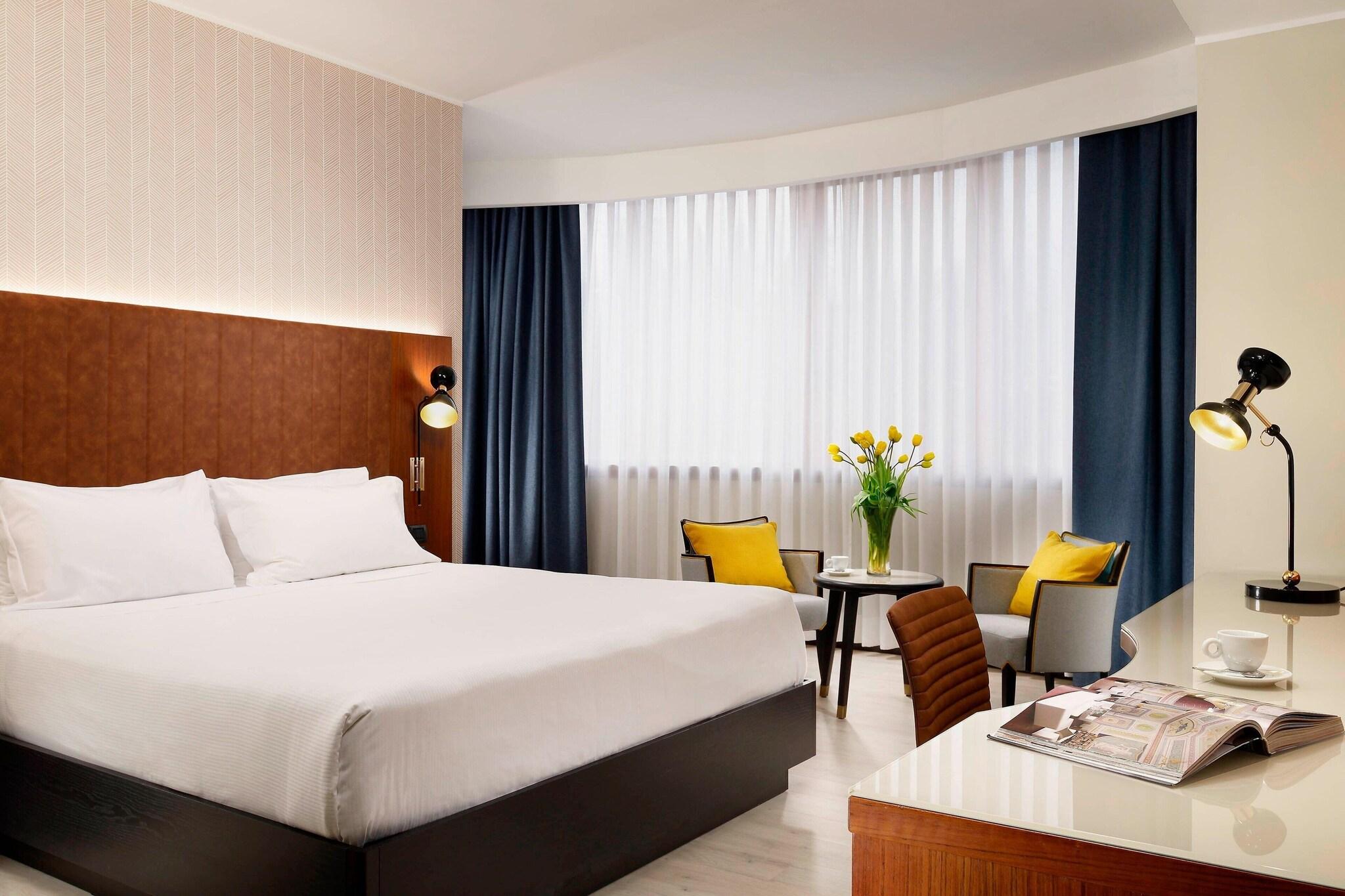 Double Deluxe Queen Bed