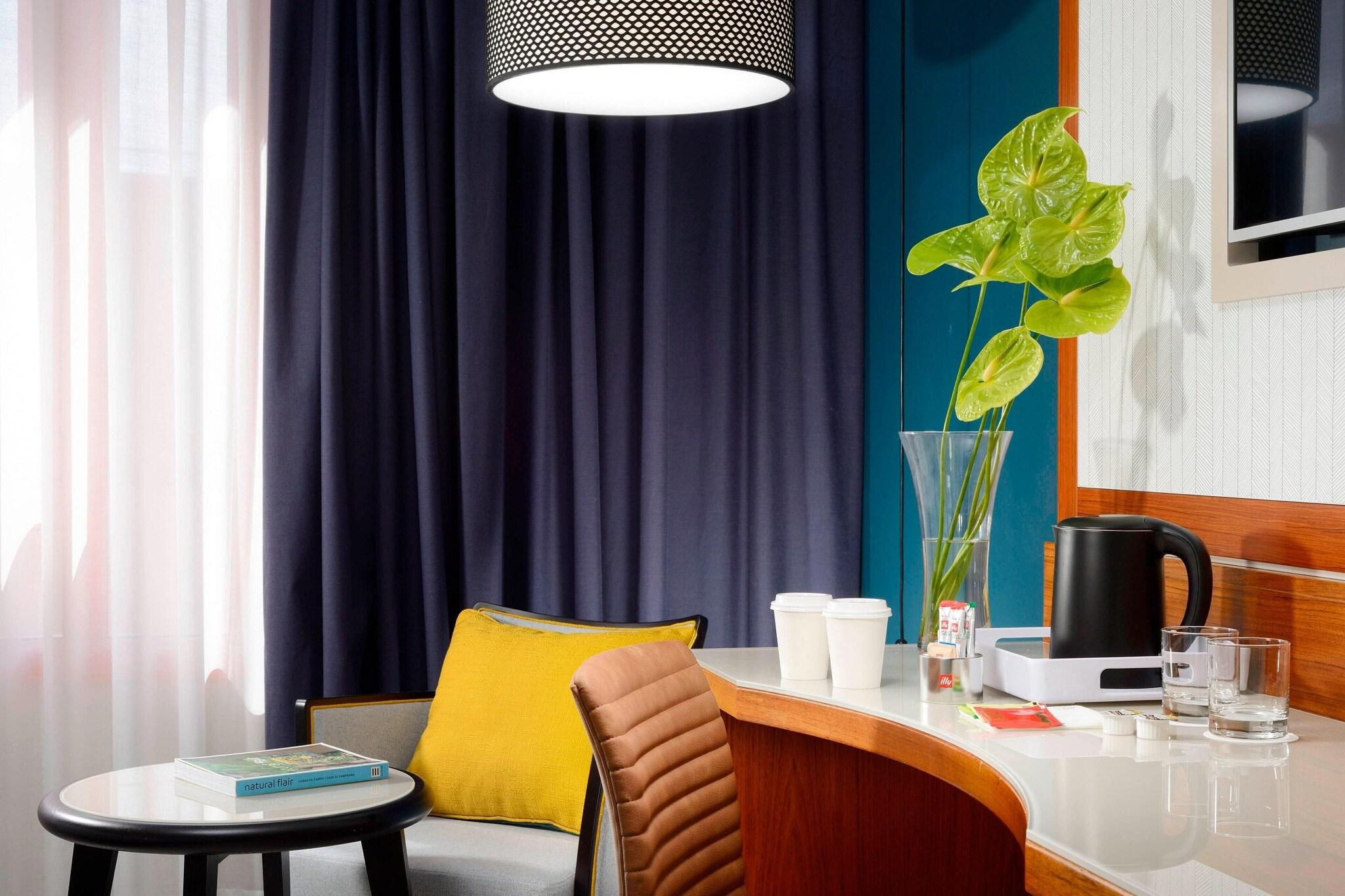 Double Classic King Bed