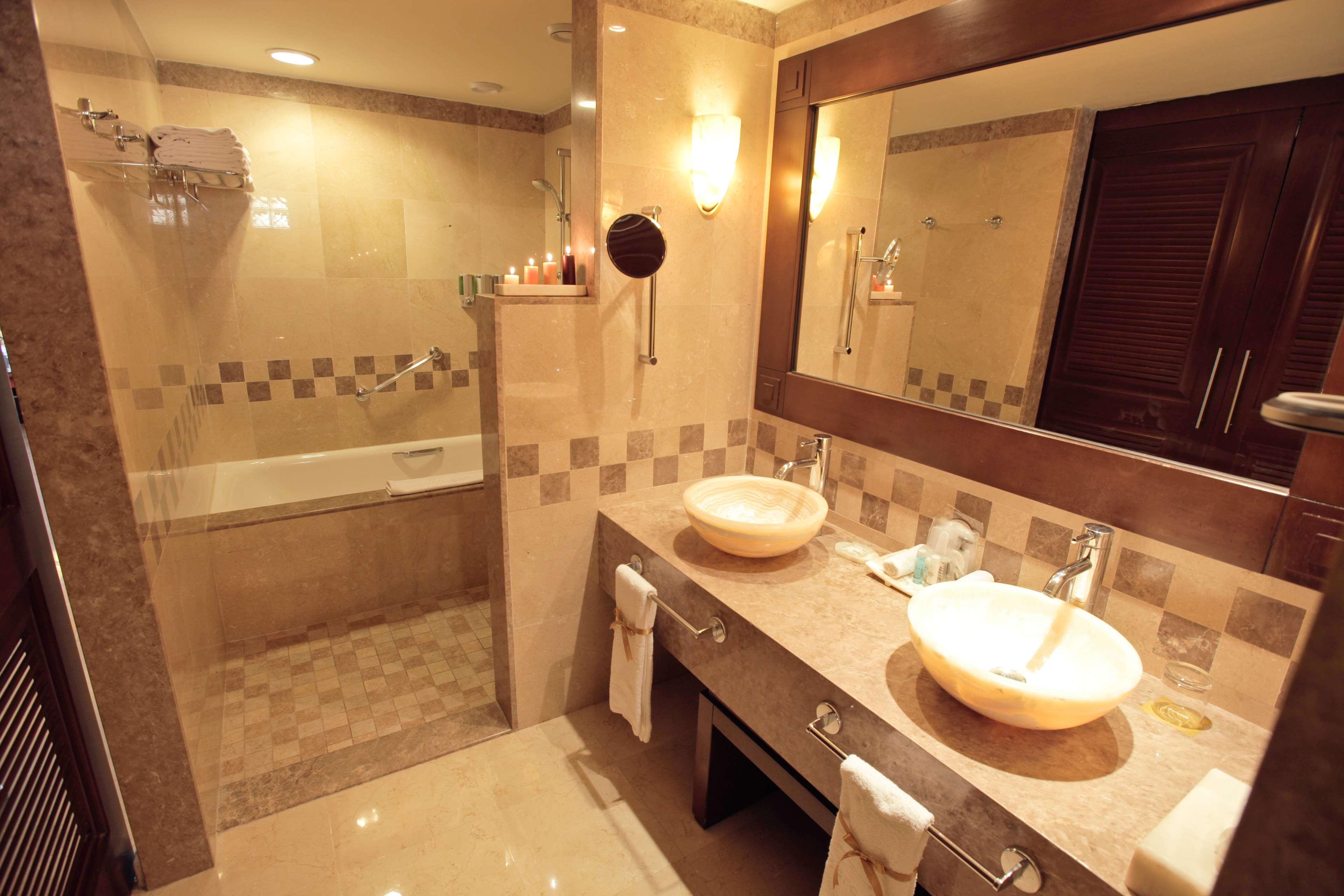 Junior Suite Ocean Front