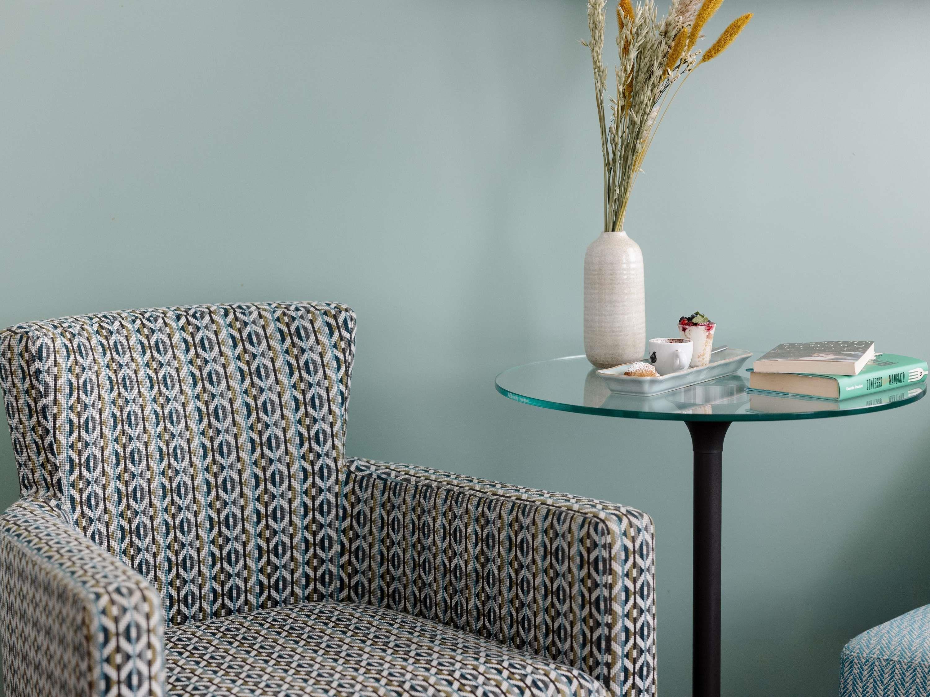 Double or Twin Superior Queen Bed