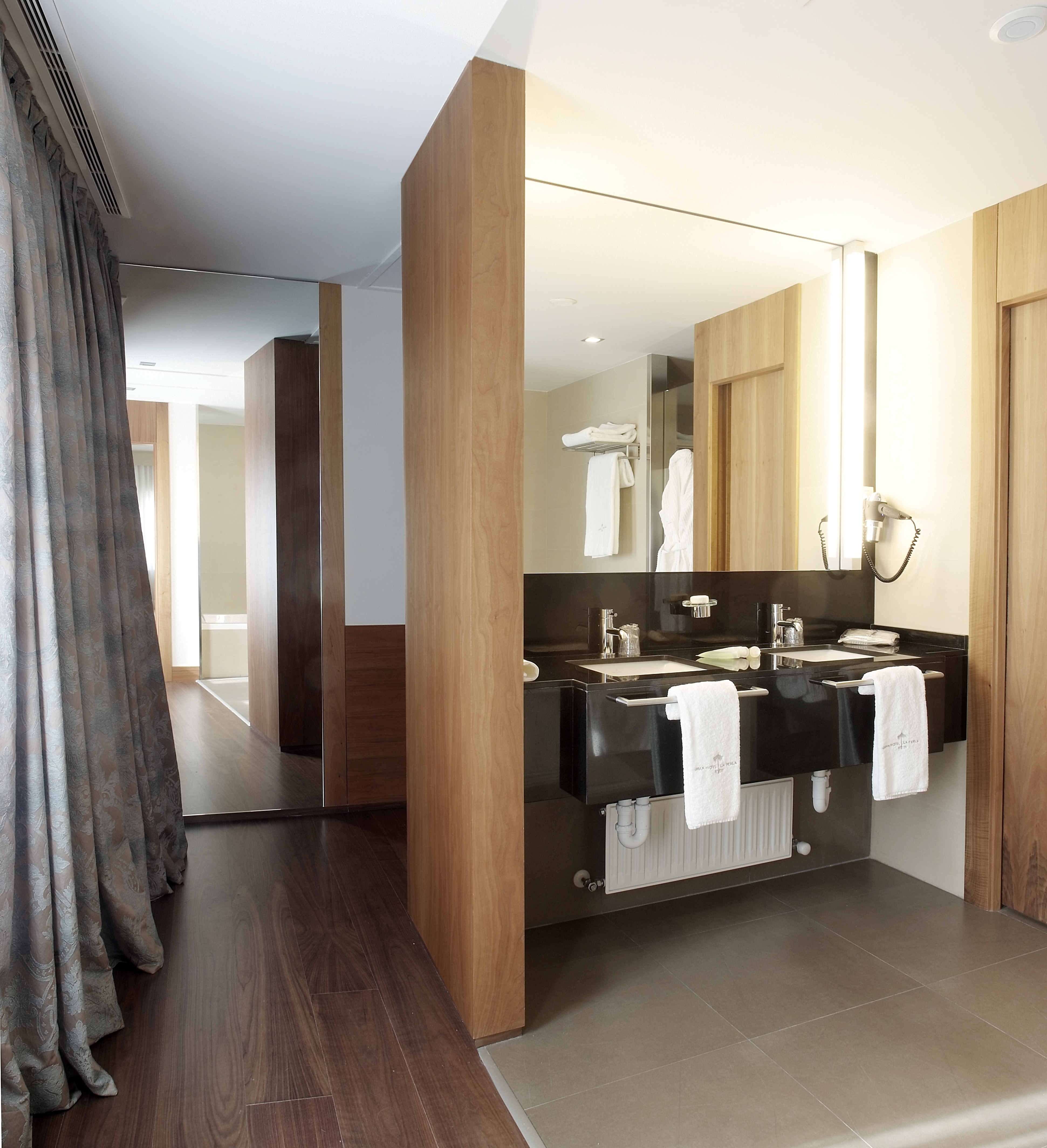 Double Single Deluxe