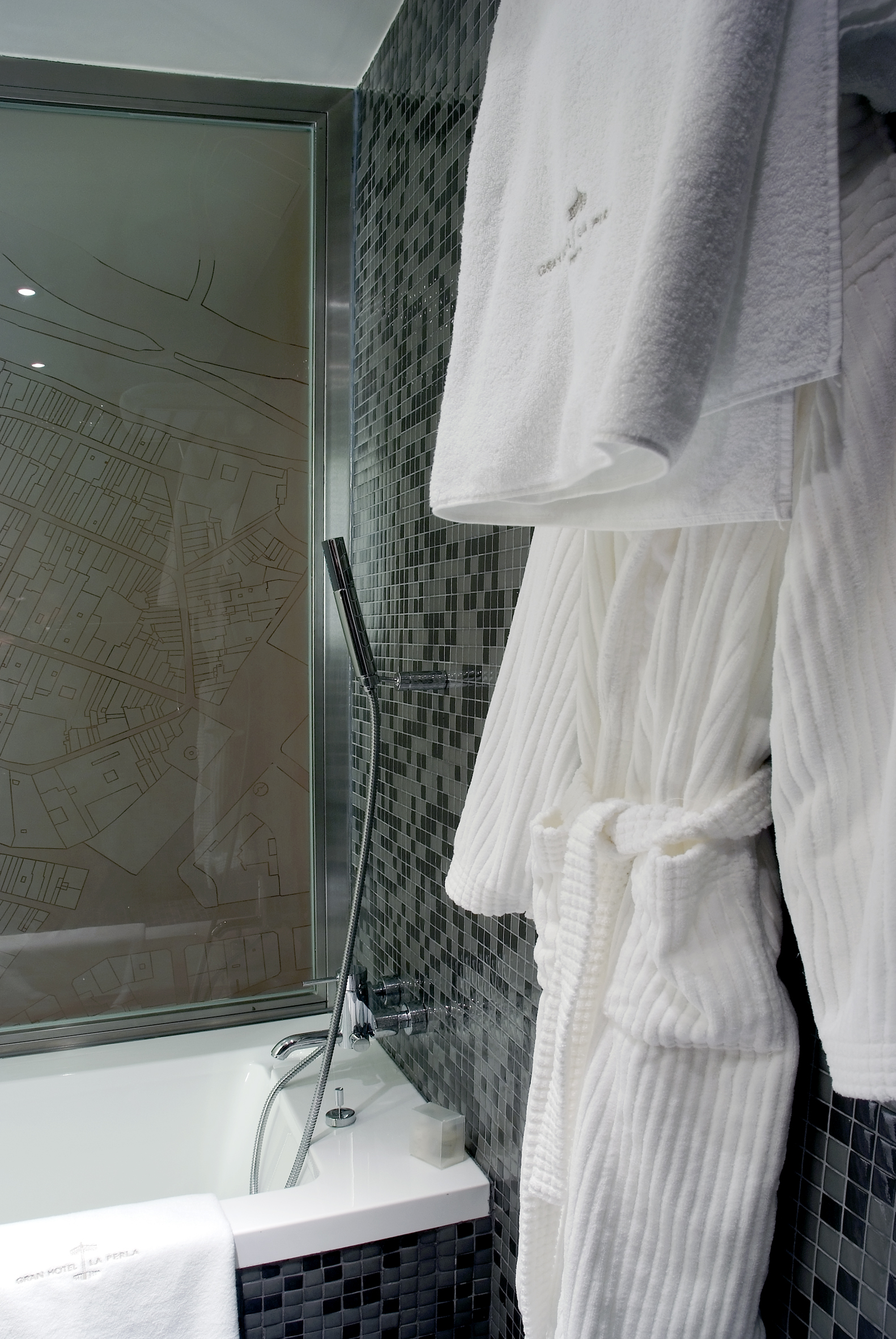 Double Single Deluxe