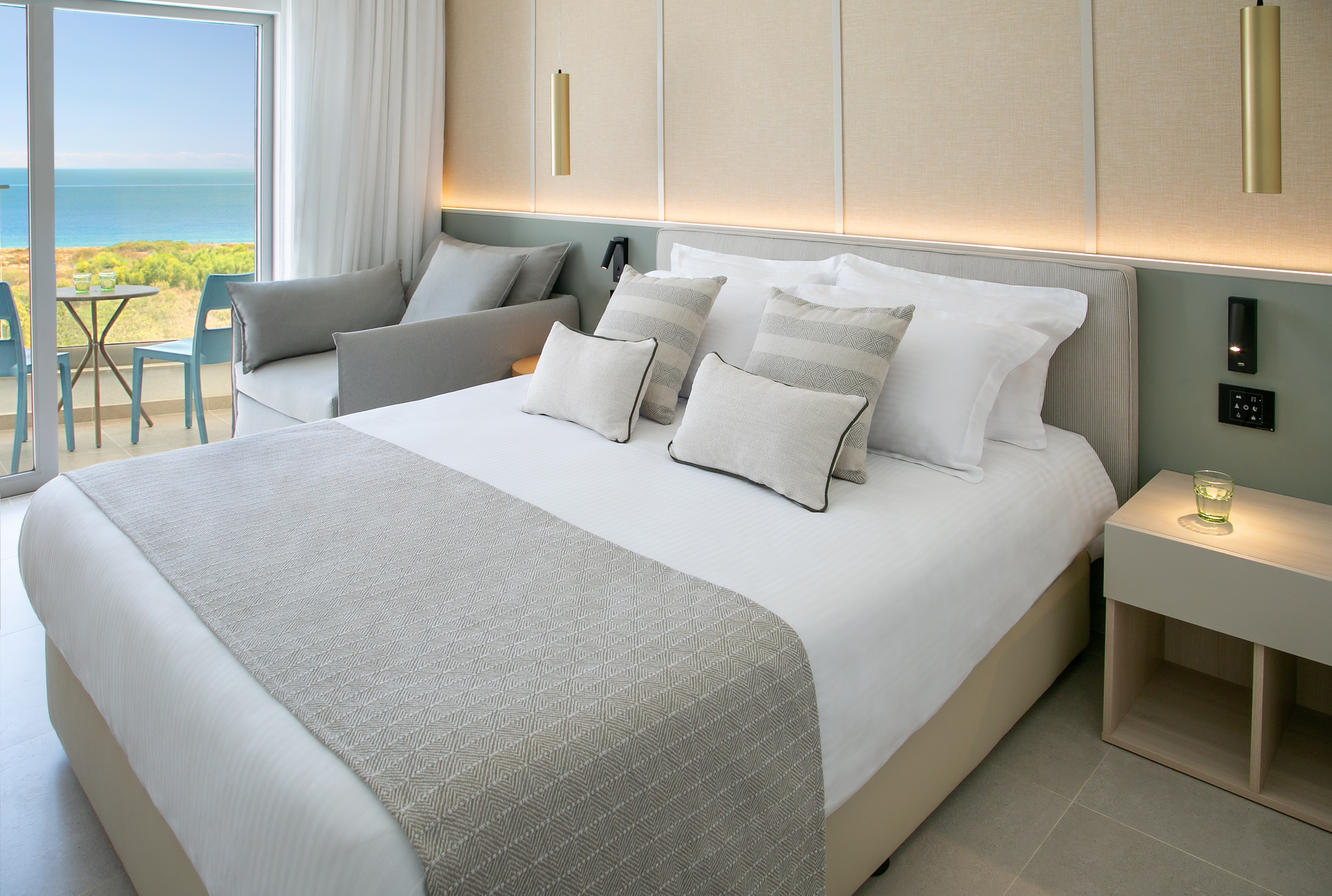 Double or Twin Superior Sea View