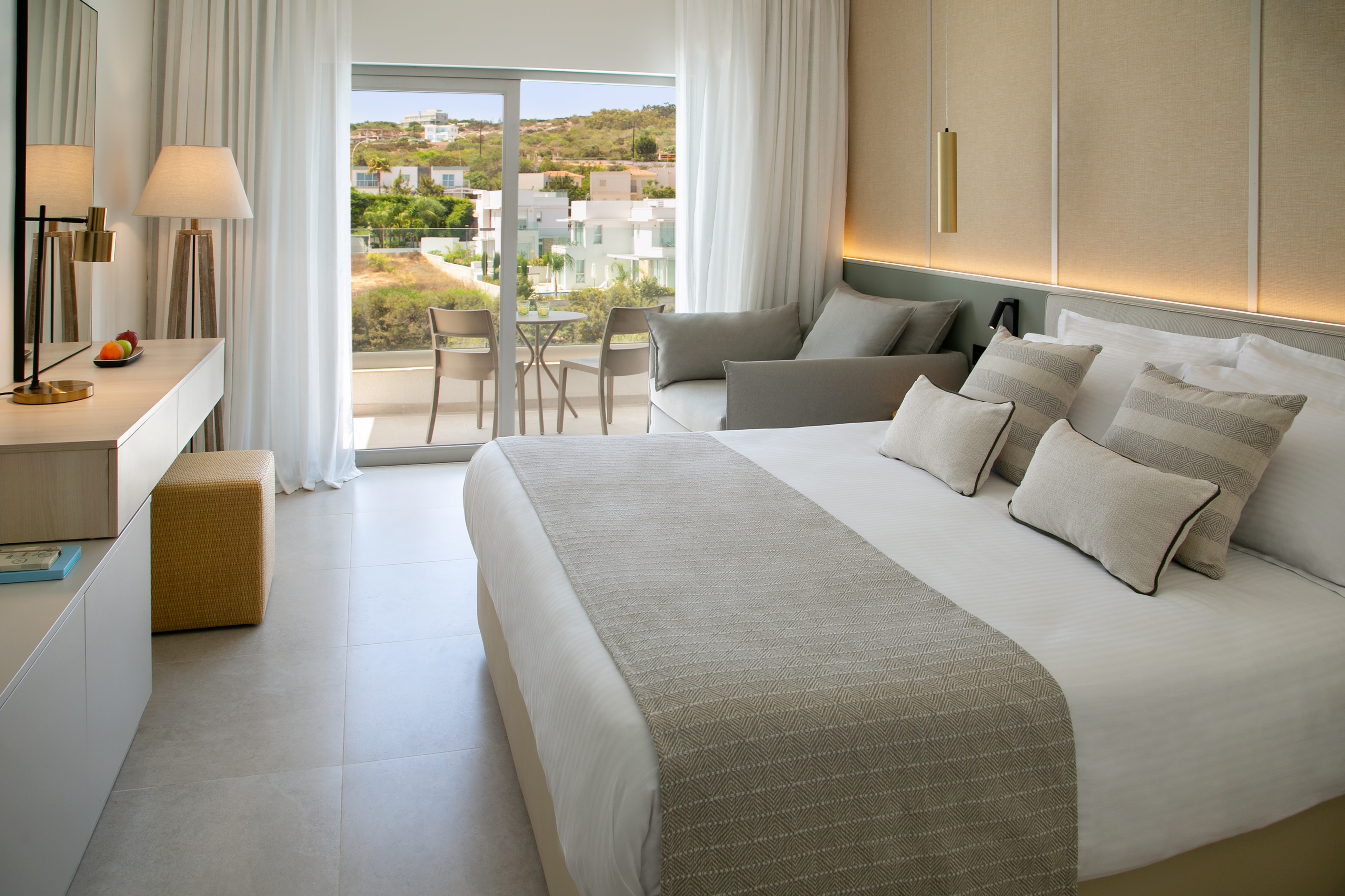 Double or Twin Superior