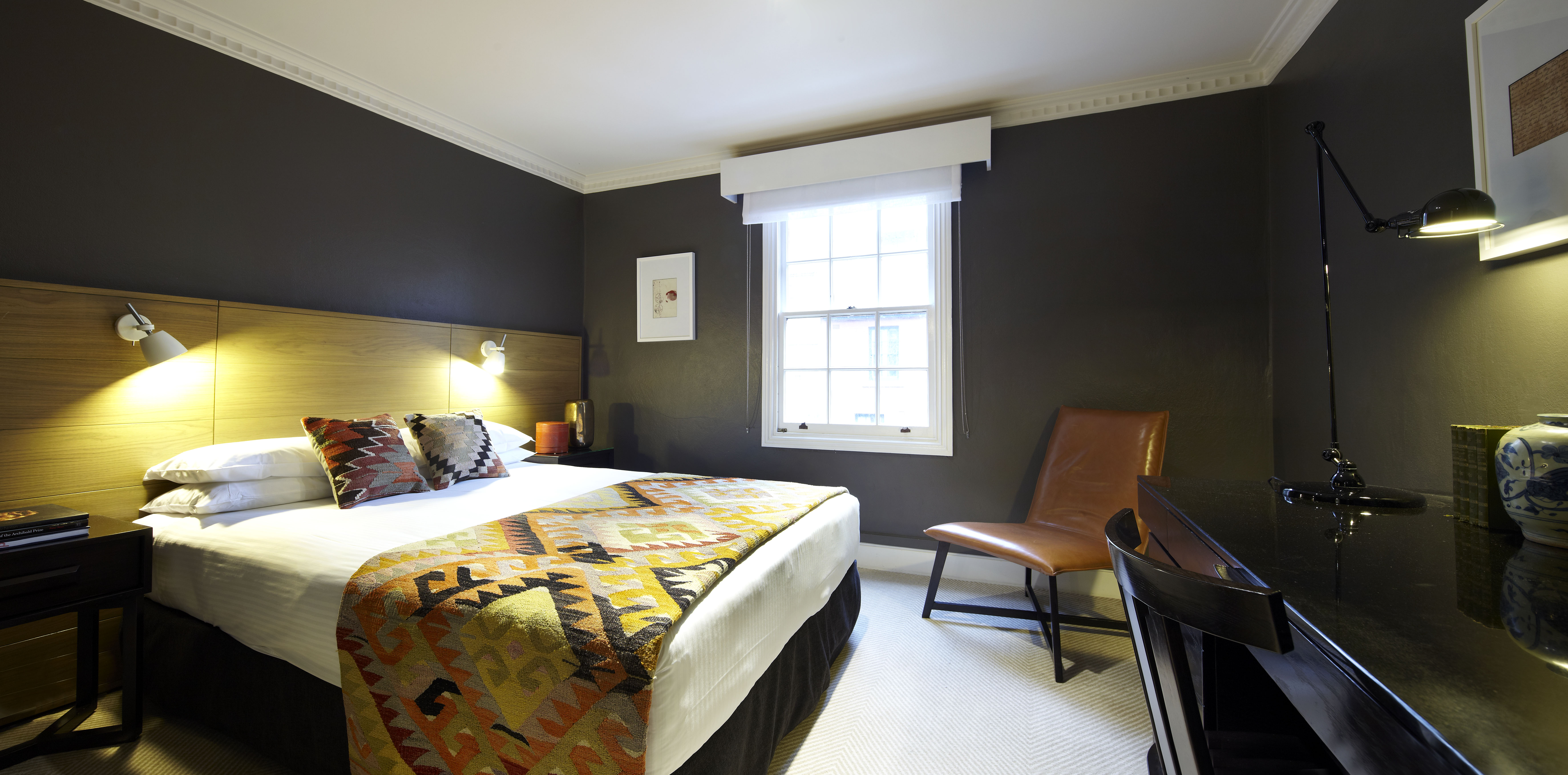 Double Queen Size Bed