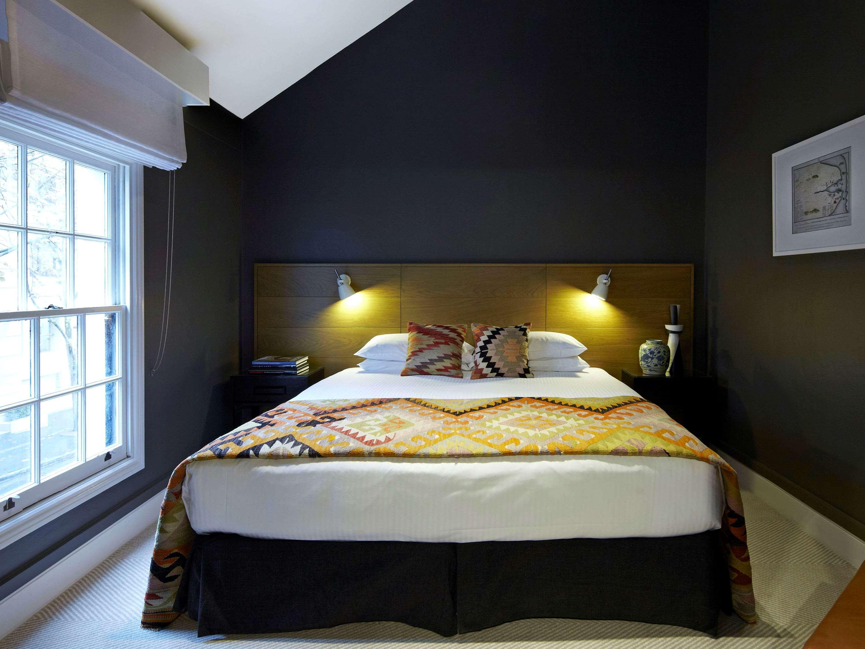 Double Deluxe King Bed