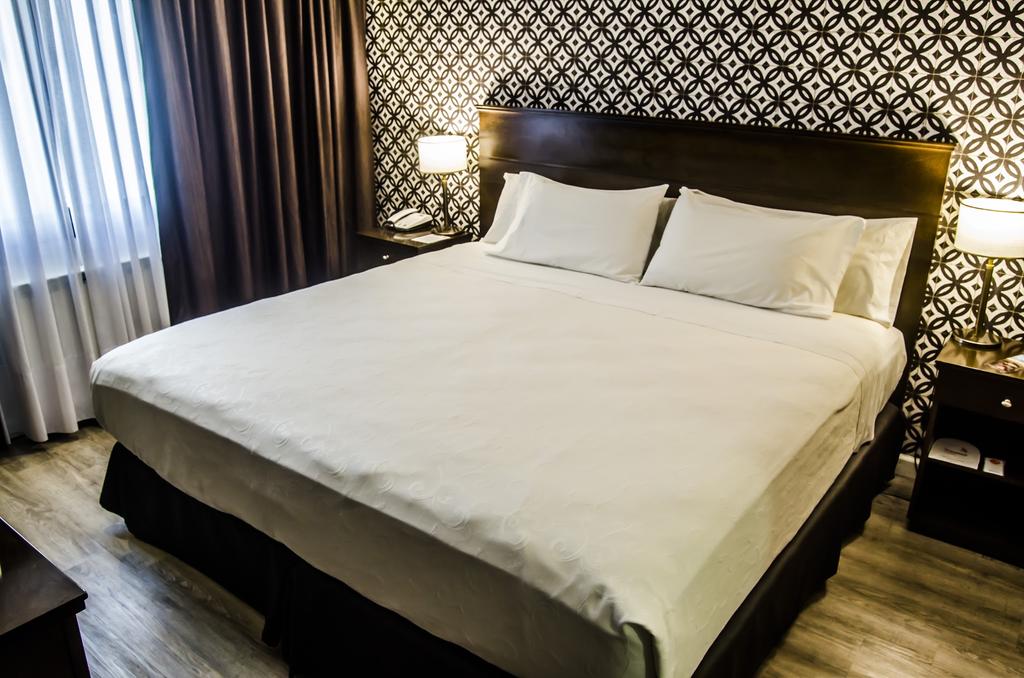 Family Room Standard