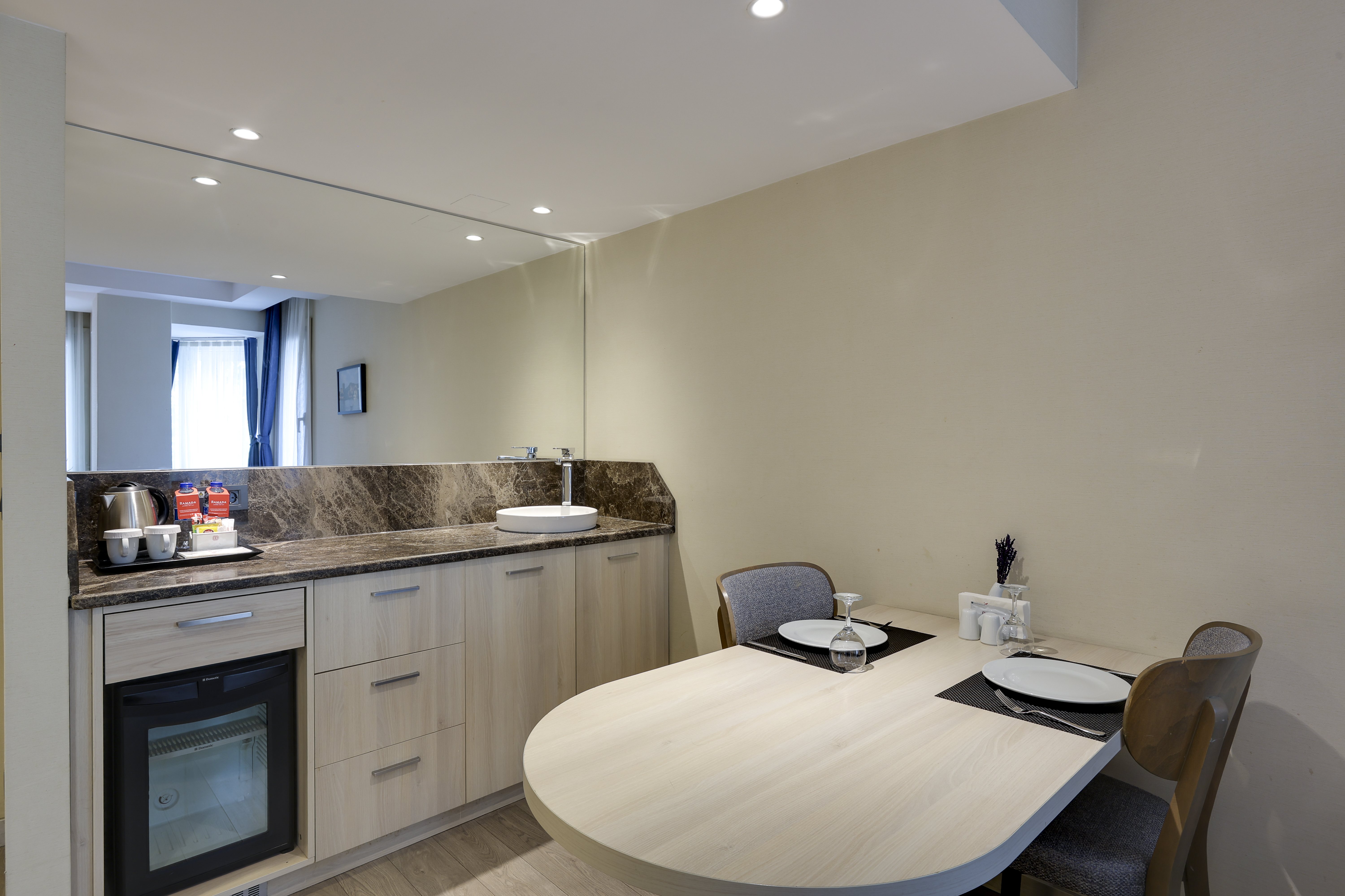 Junior Suite with Double Bed