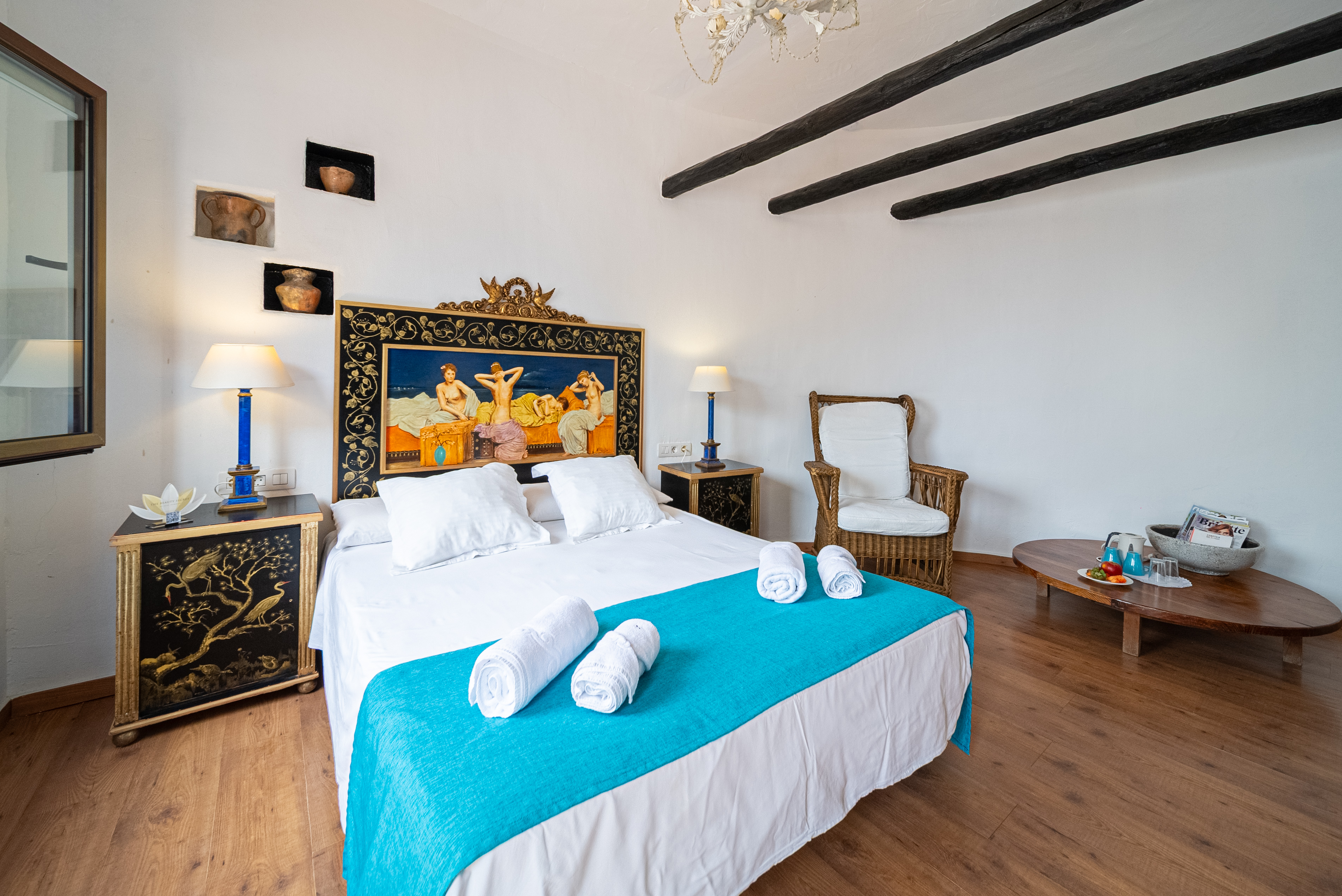 Double or Twin Standard