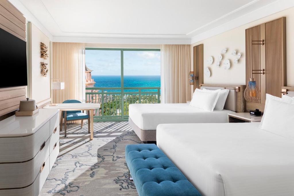 Quadruple with Views