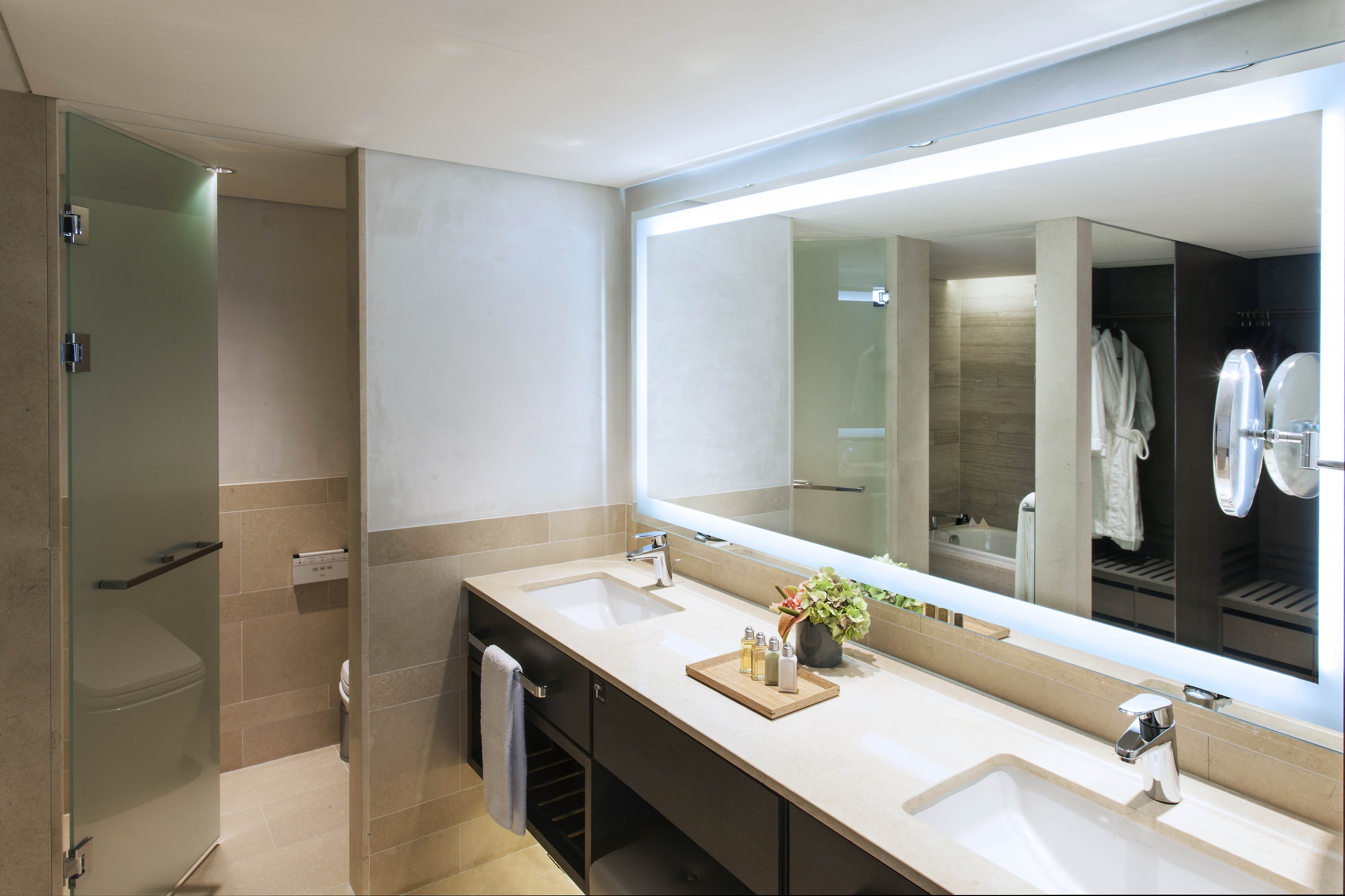 Double Deluxe Premium