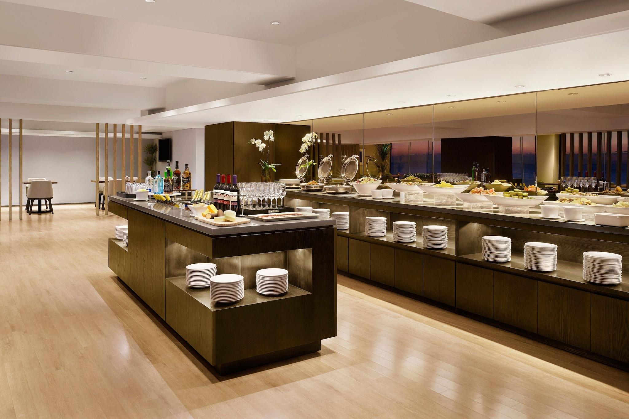 Double Executive King Bed