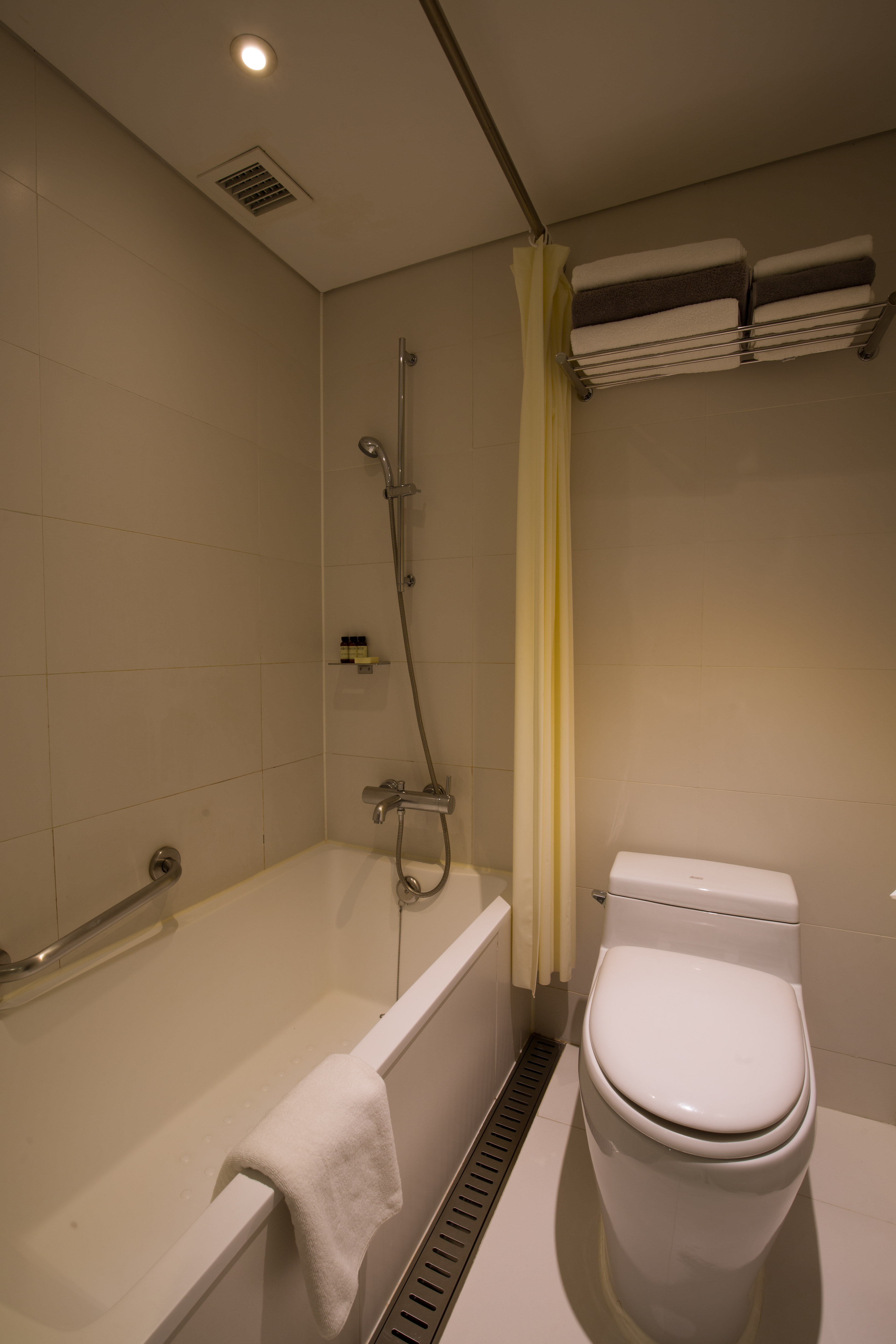 Twin Deluxe River View