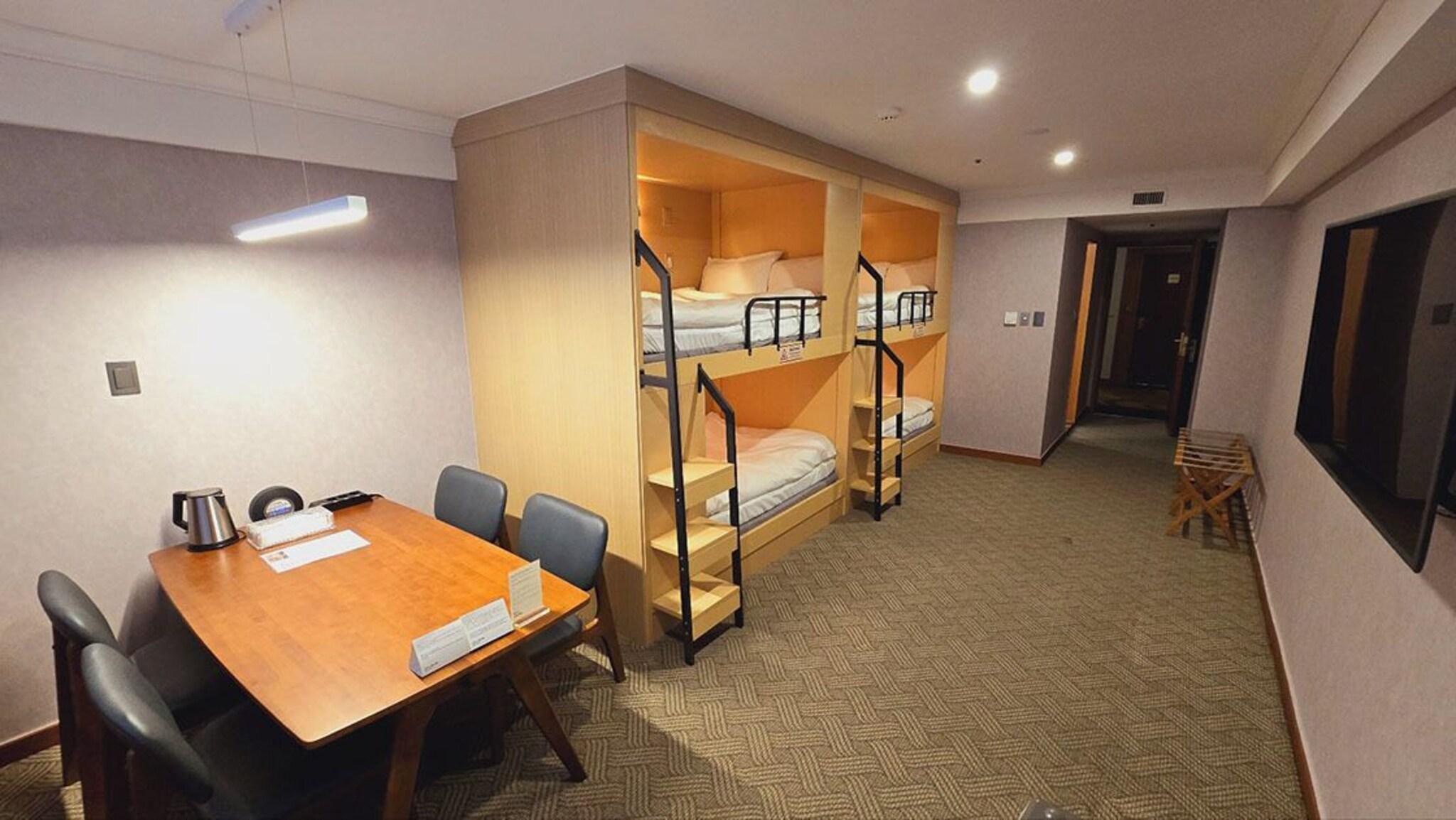 Family Room Standard