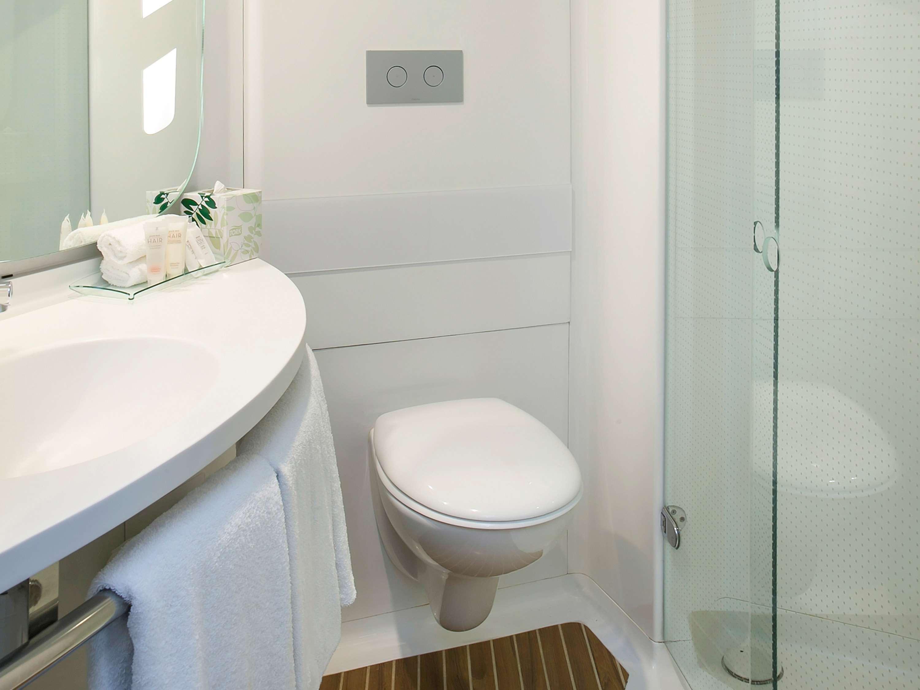 Double Superior King Bed